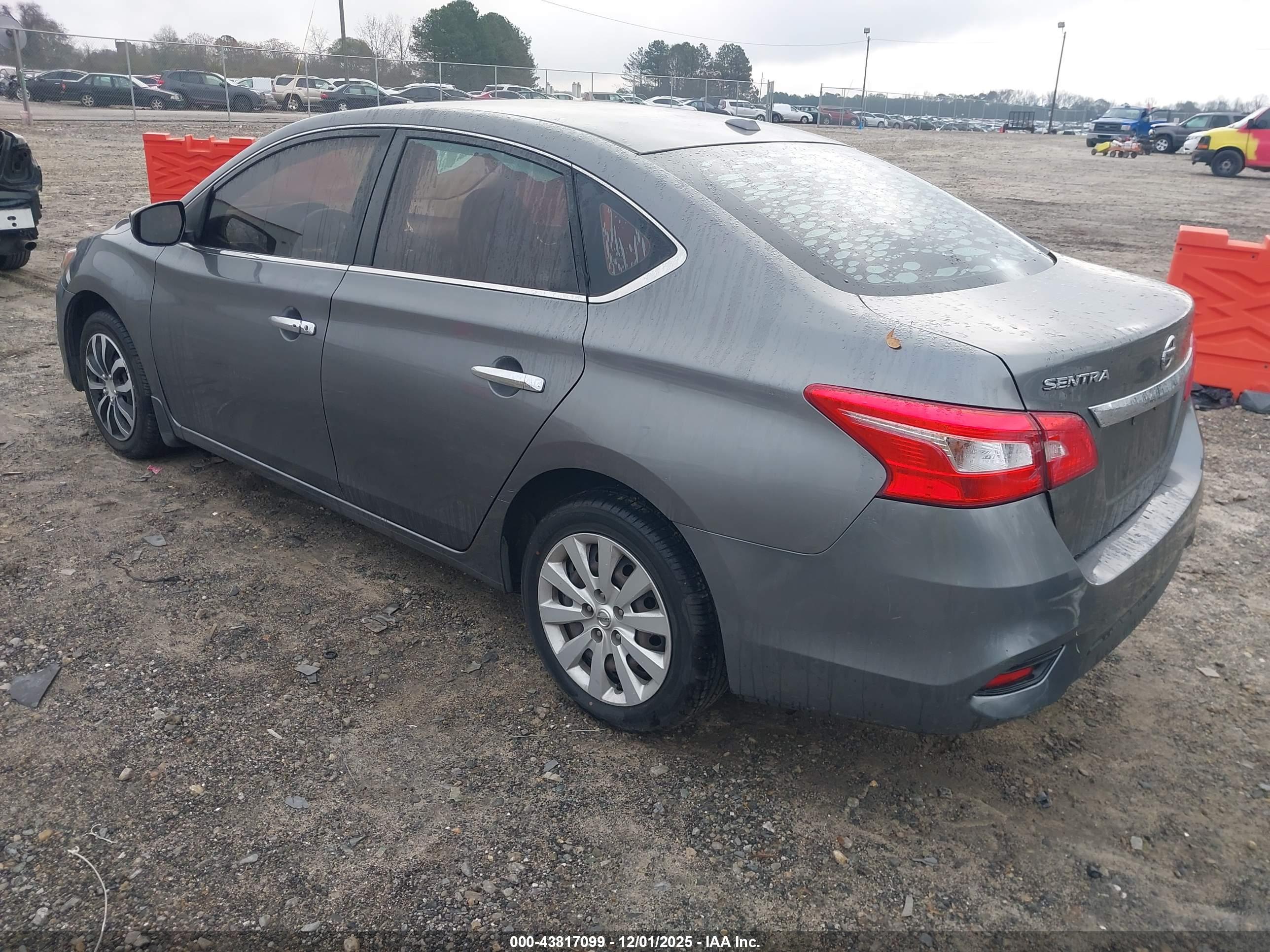 NISSAN SENTRA image 3