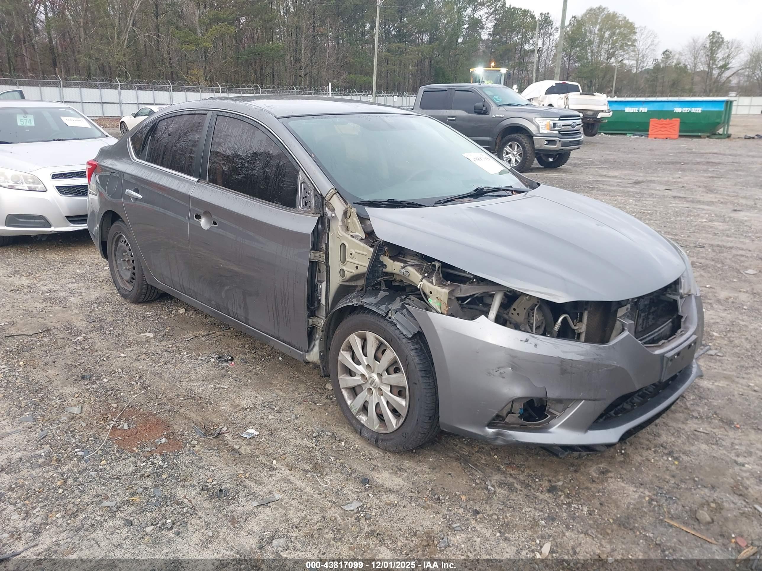 NISSAN SENTRA image 6