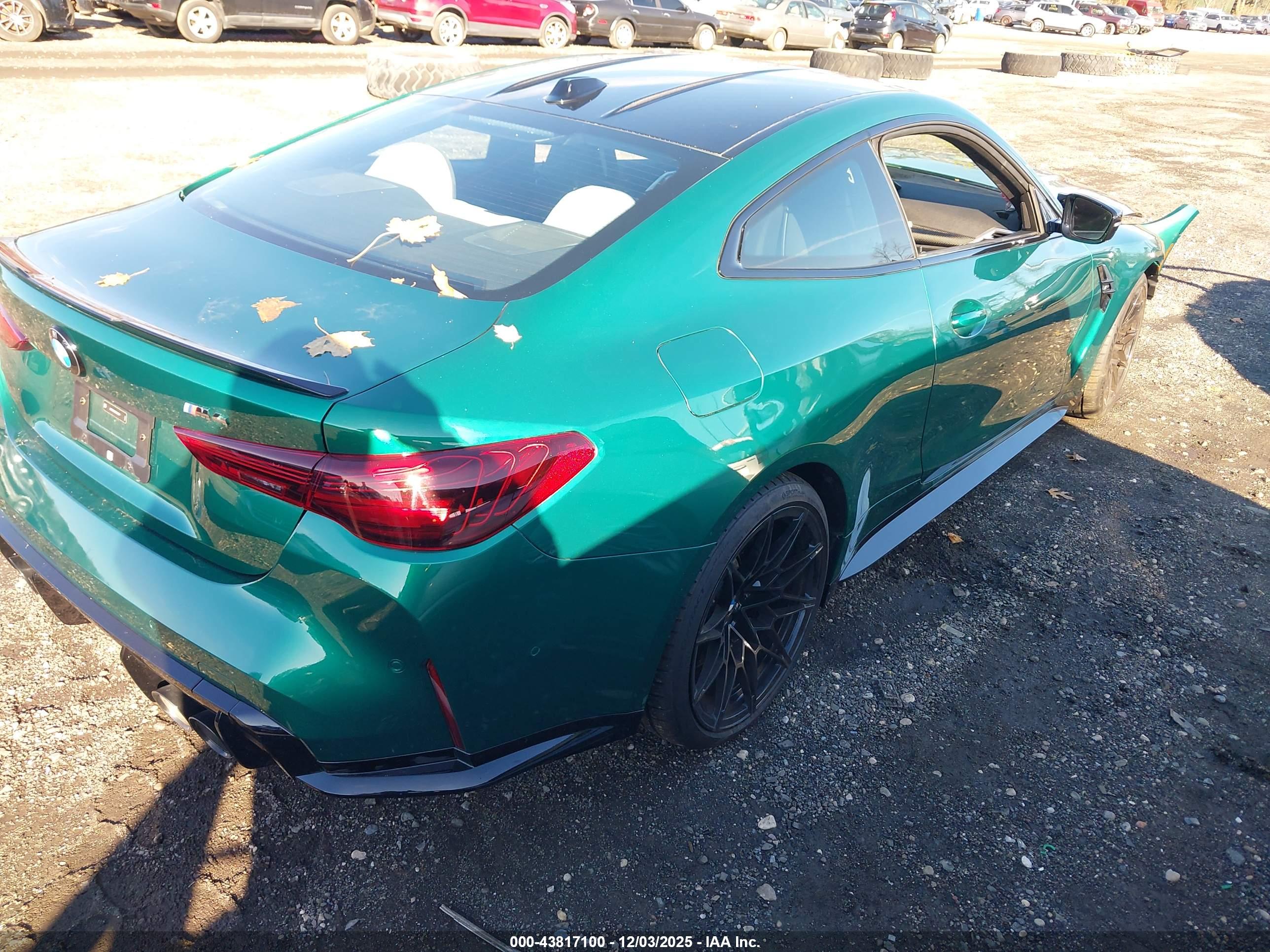 BMW M4 image 4