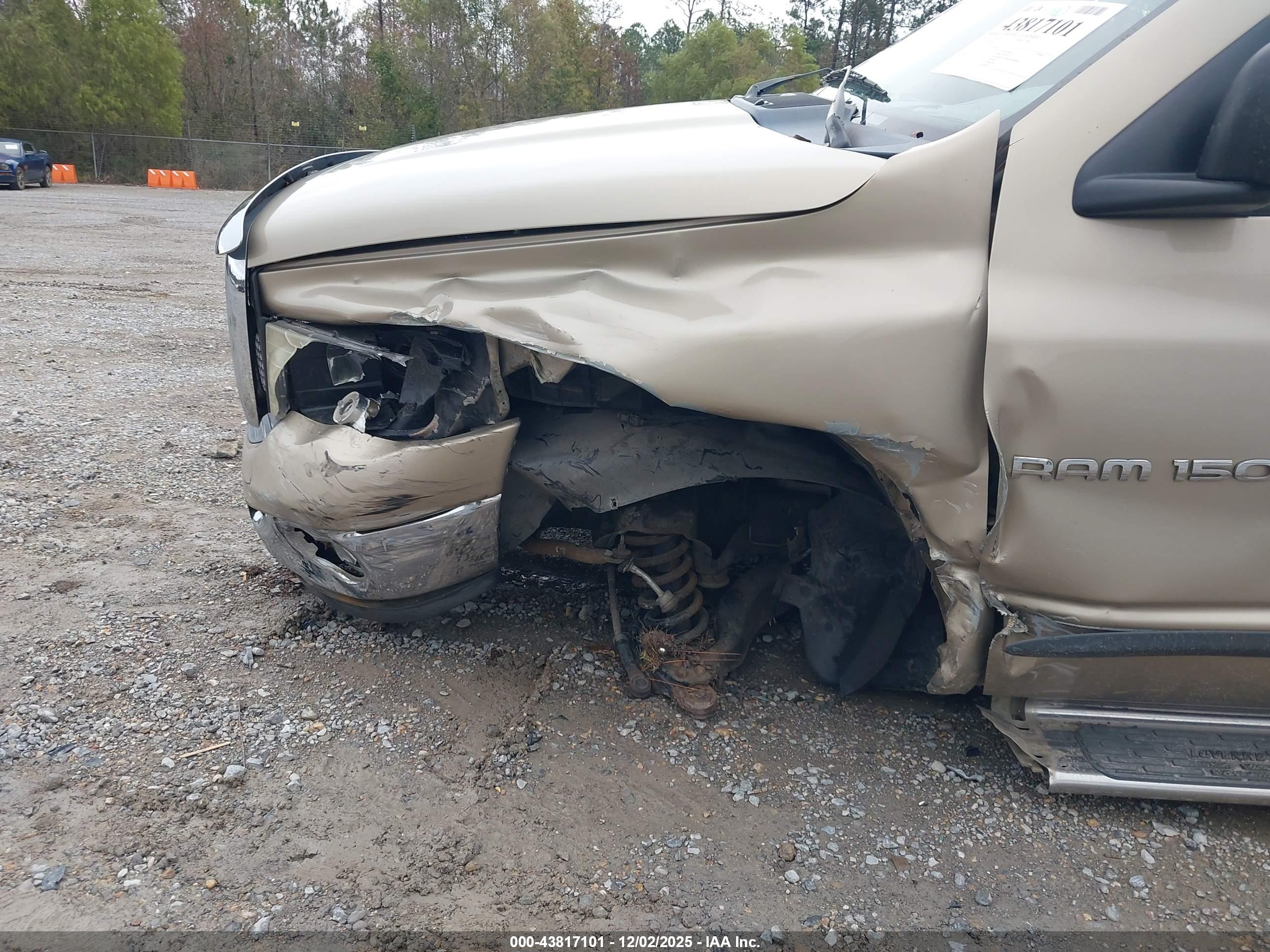 DODGE RAM image 6