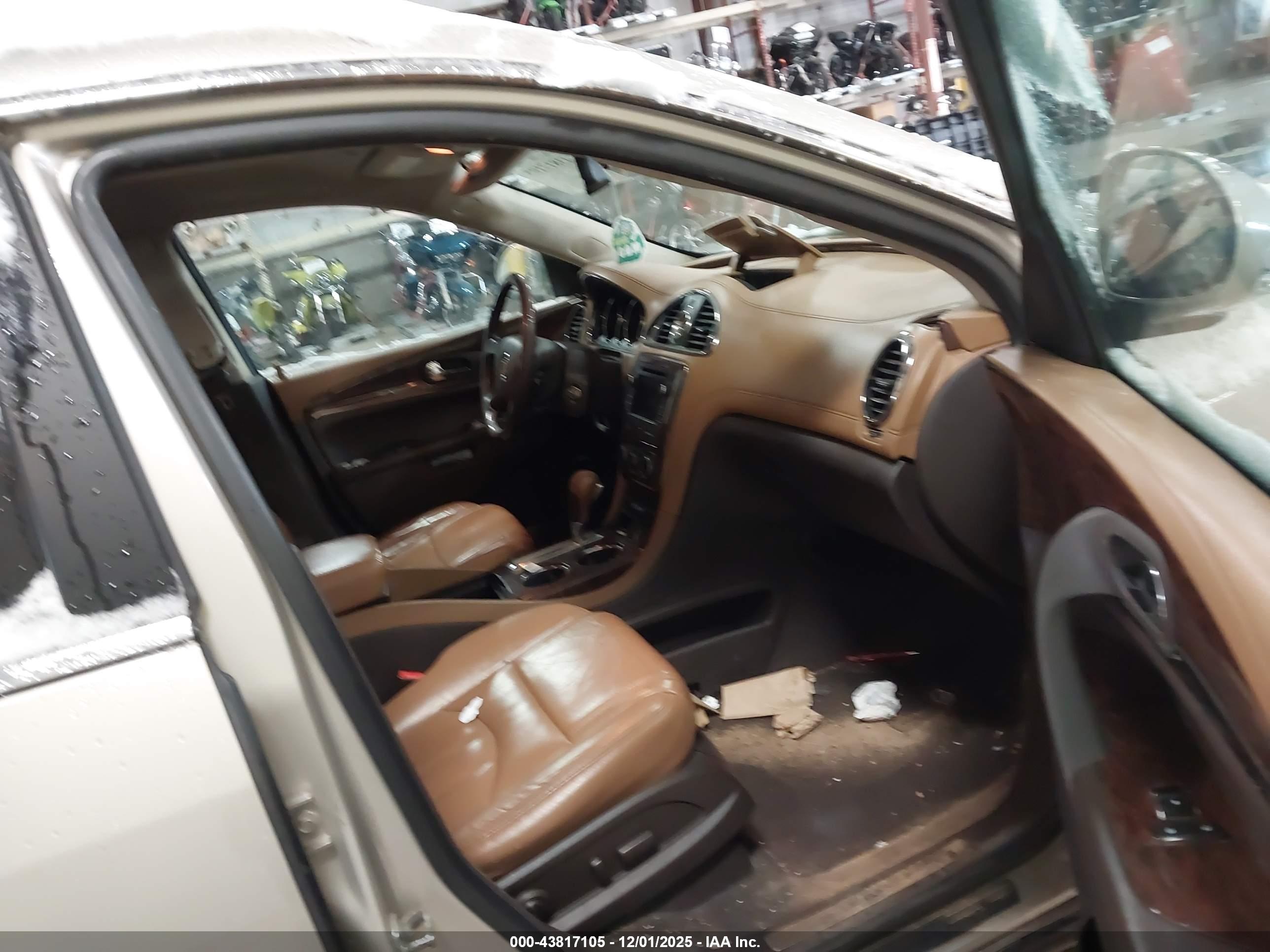 BUICK ENCLAVE image 5