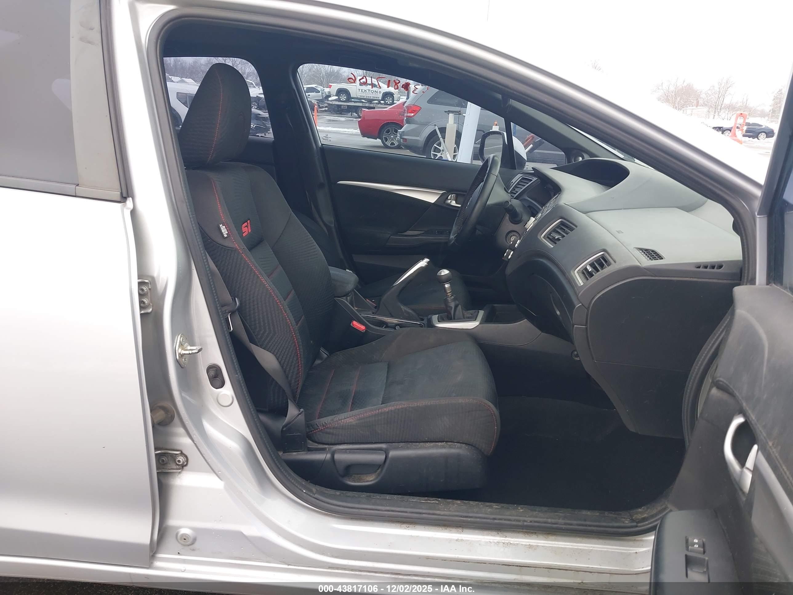 HONDA CIVIC image 5
