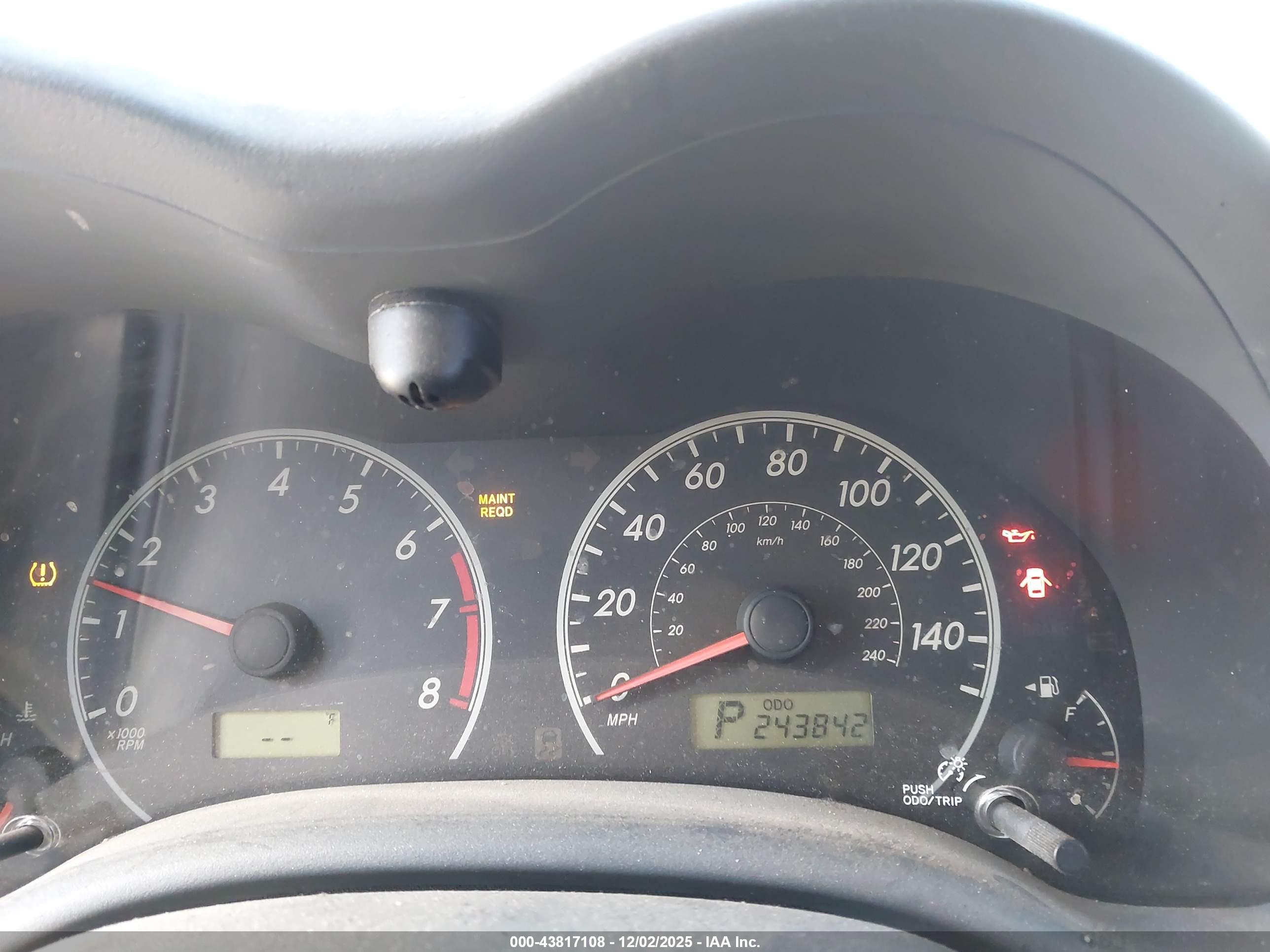 TOYOTA COROLLA image 7
