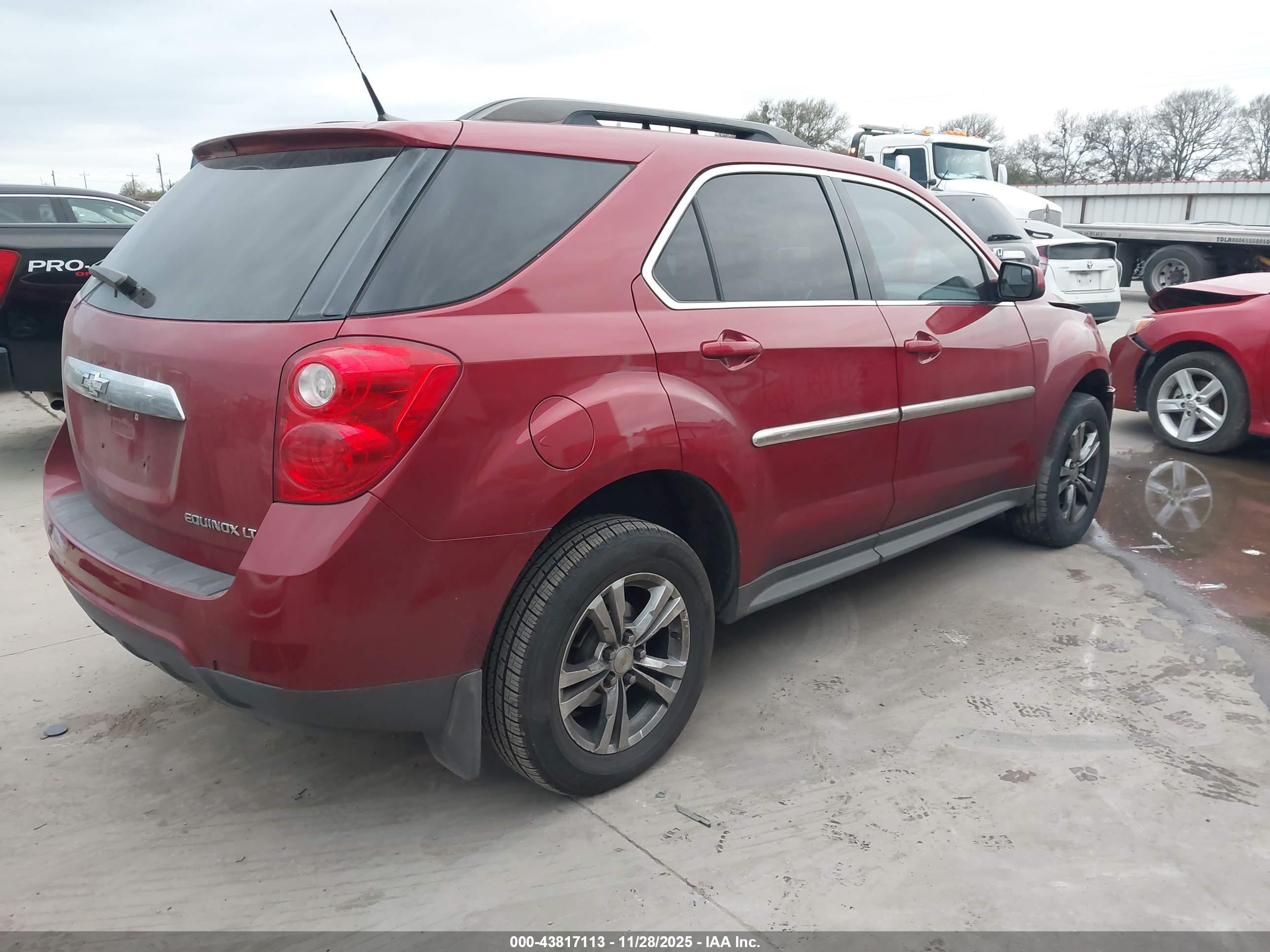 CHEVROLET EQUINOX image 4