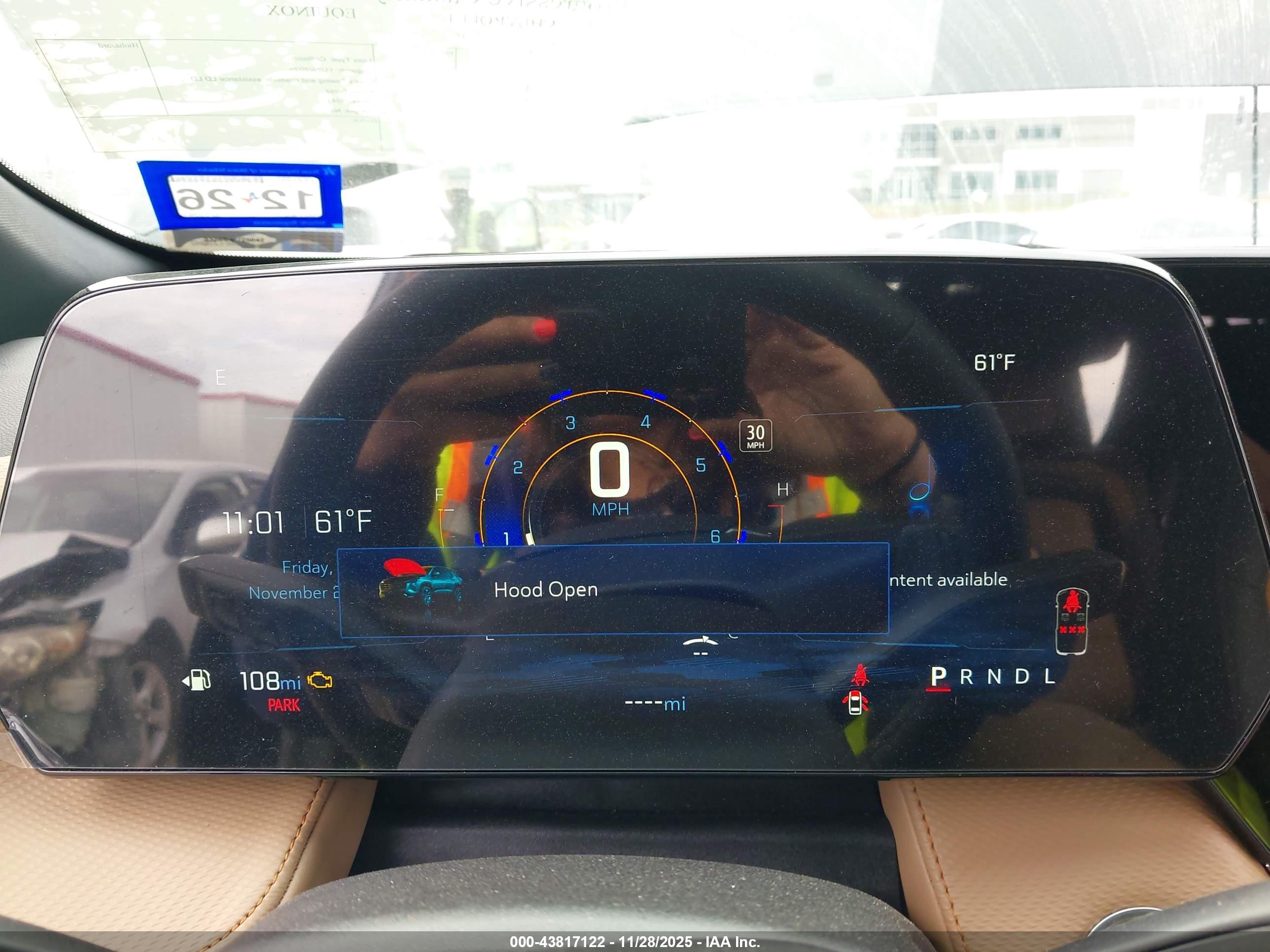 CHEVROLET EQUINOX image 7