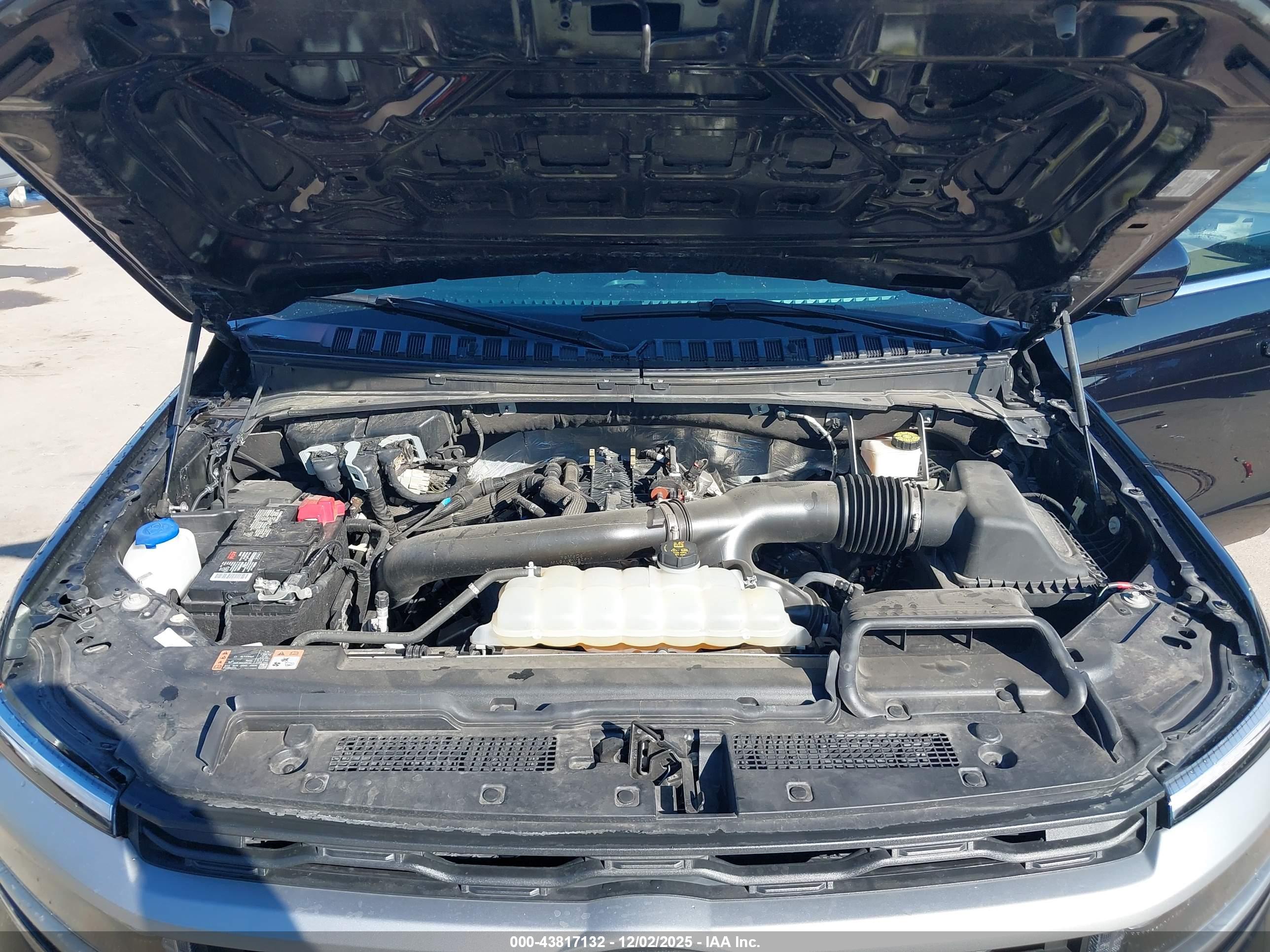 FORD EXPEDITION image 10