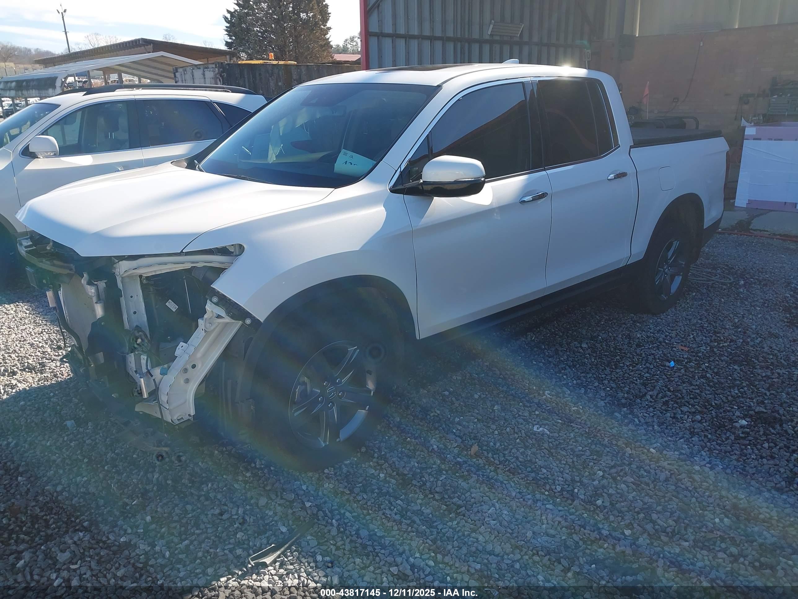 HONDA RIDGELINE image 2
