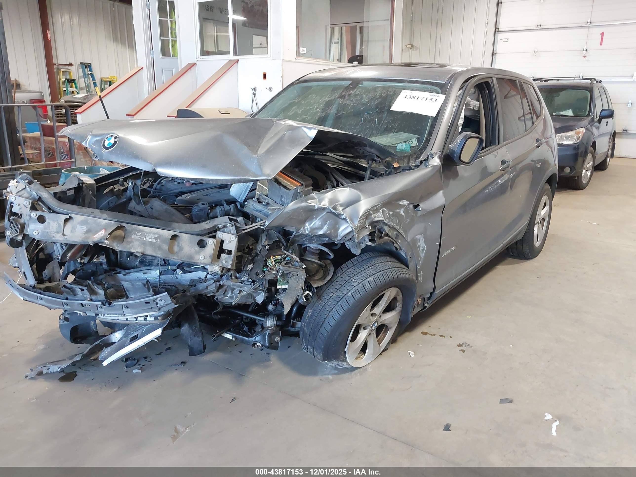 BMW X3 image 2