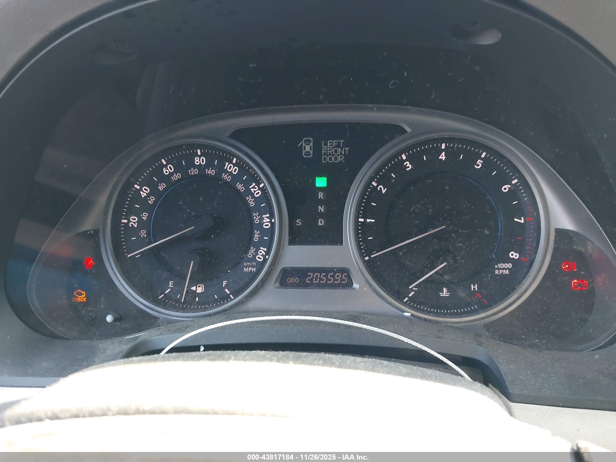 LEXUS IS image 7