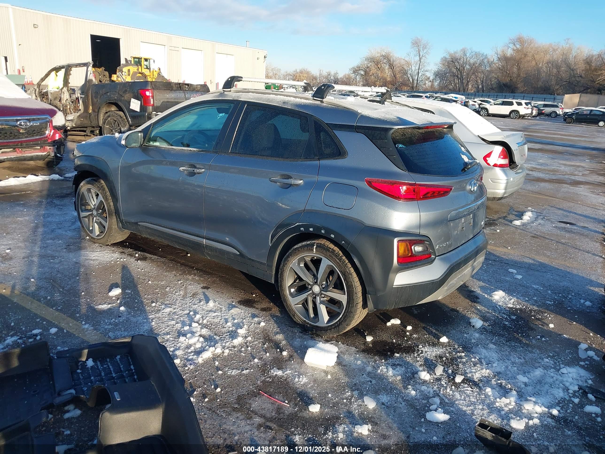 HYUNDAI KONA image 3
