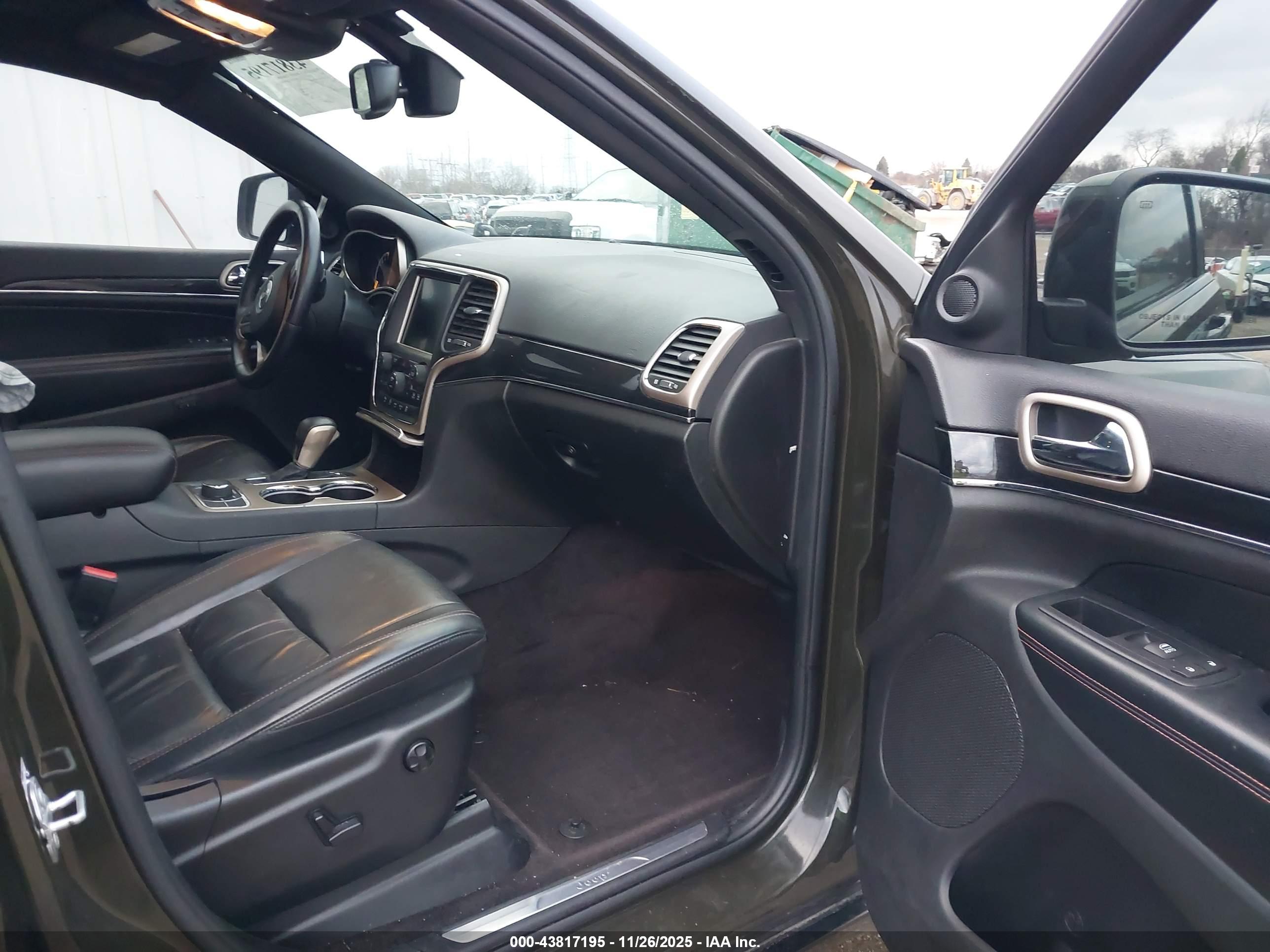 JEEP GRAND image 5