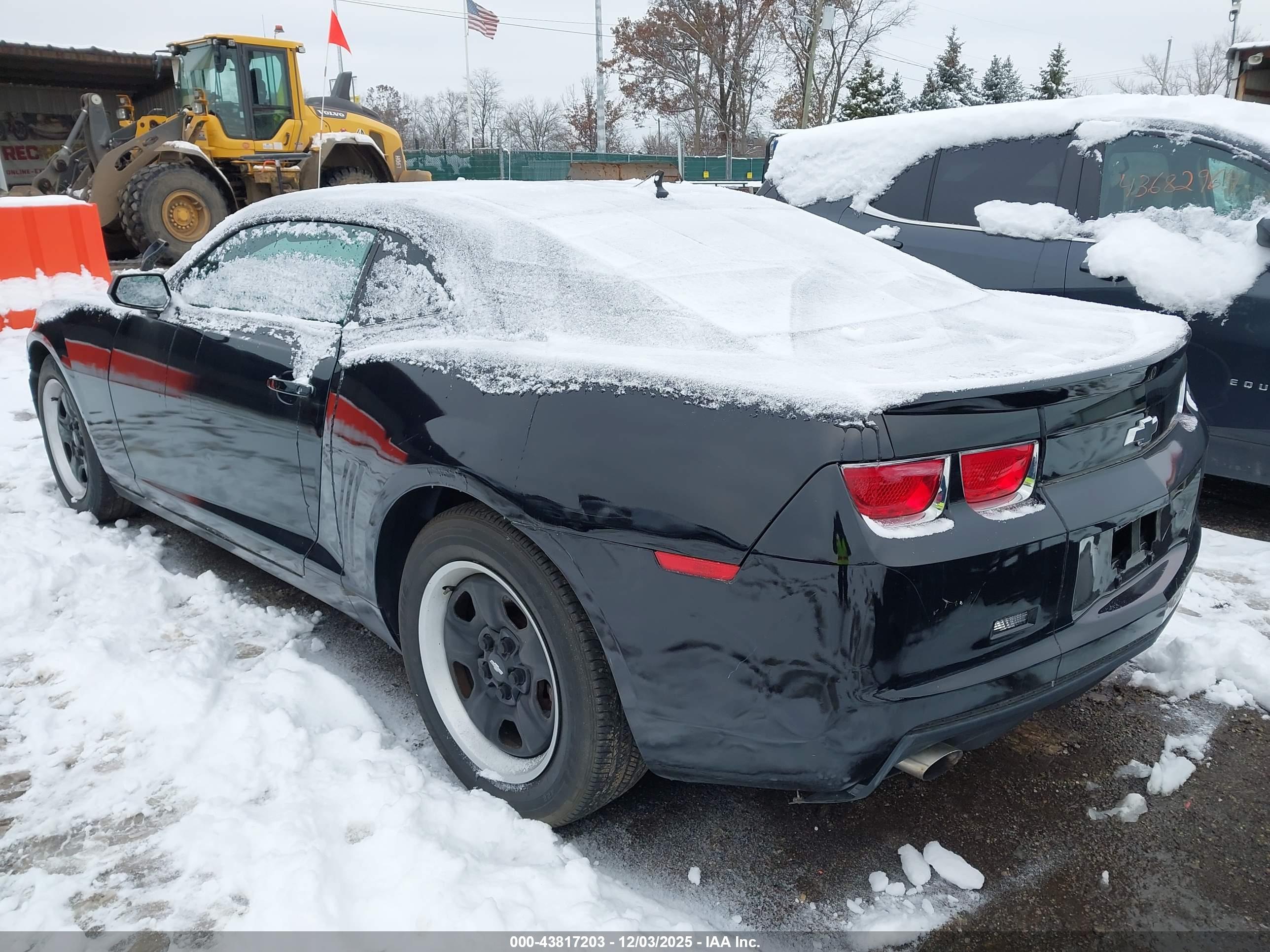 CHEVROLET CAMARO image 3