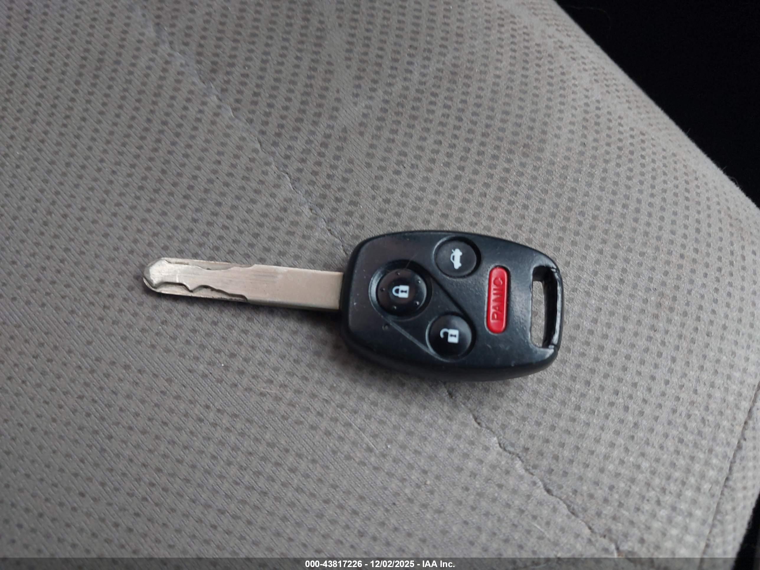 HONDA CIVIC image 11