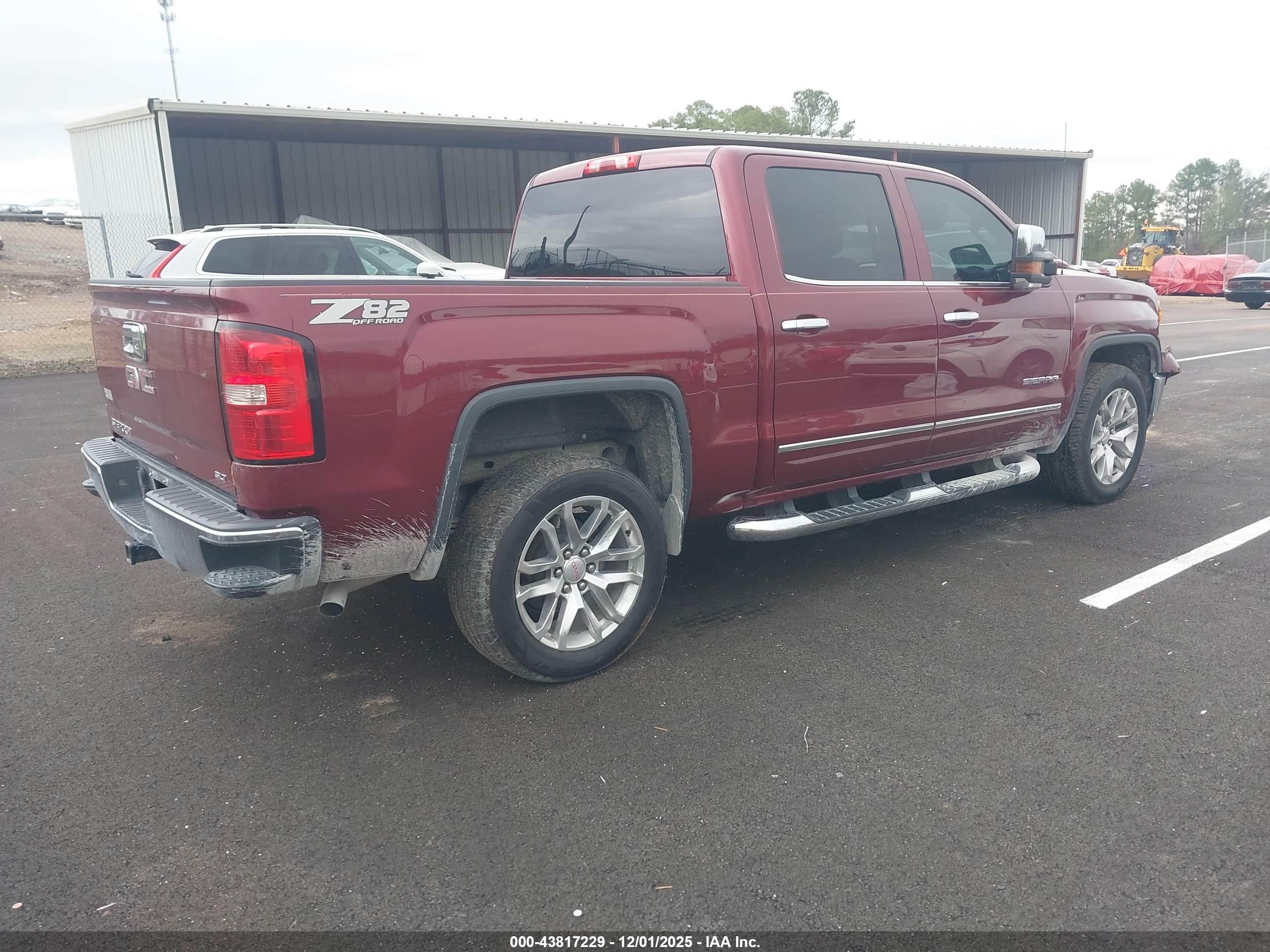 GMC SIERRA image 4
