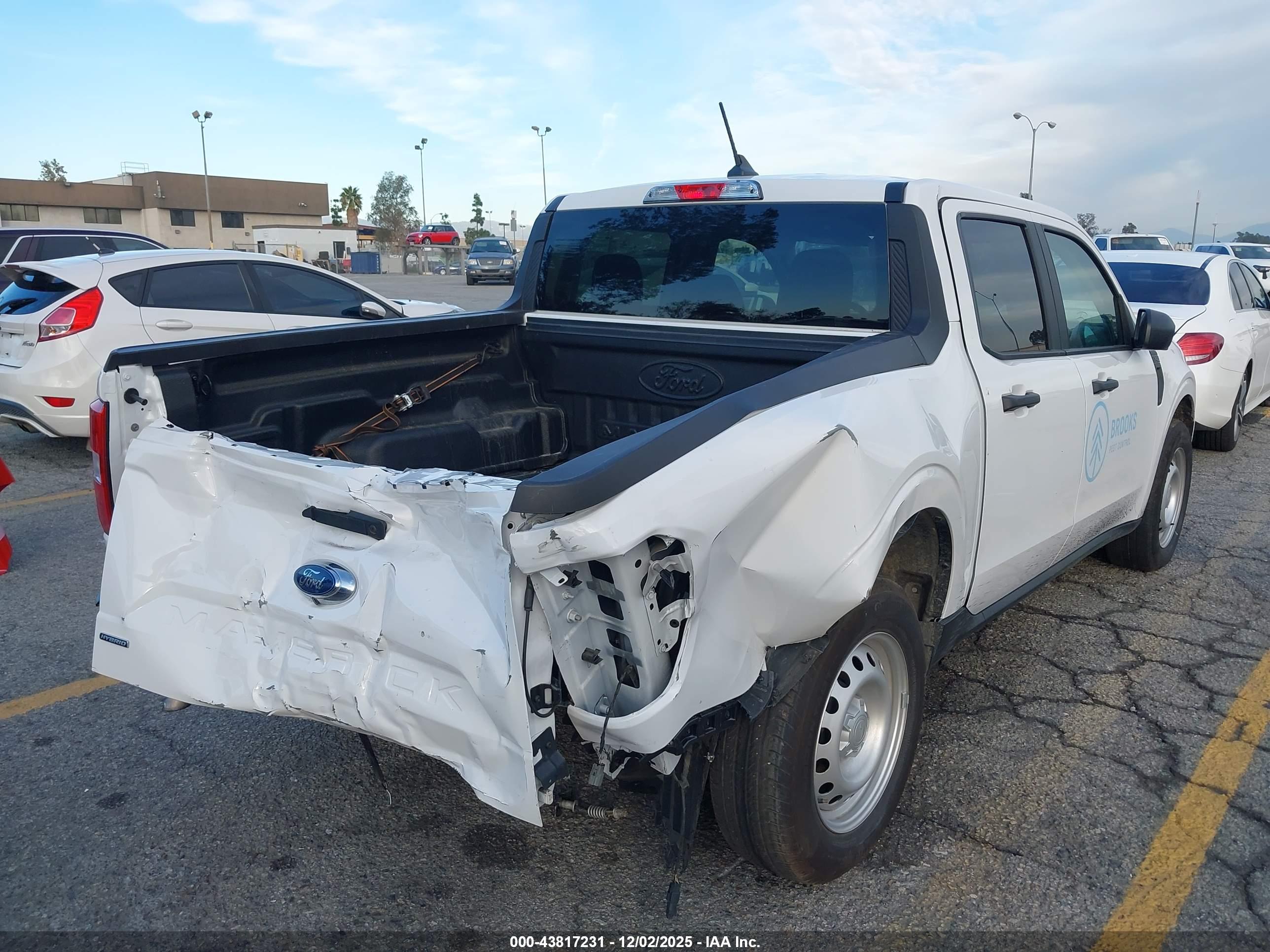 FORD MAVERICK image 4