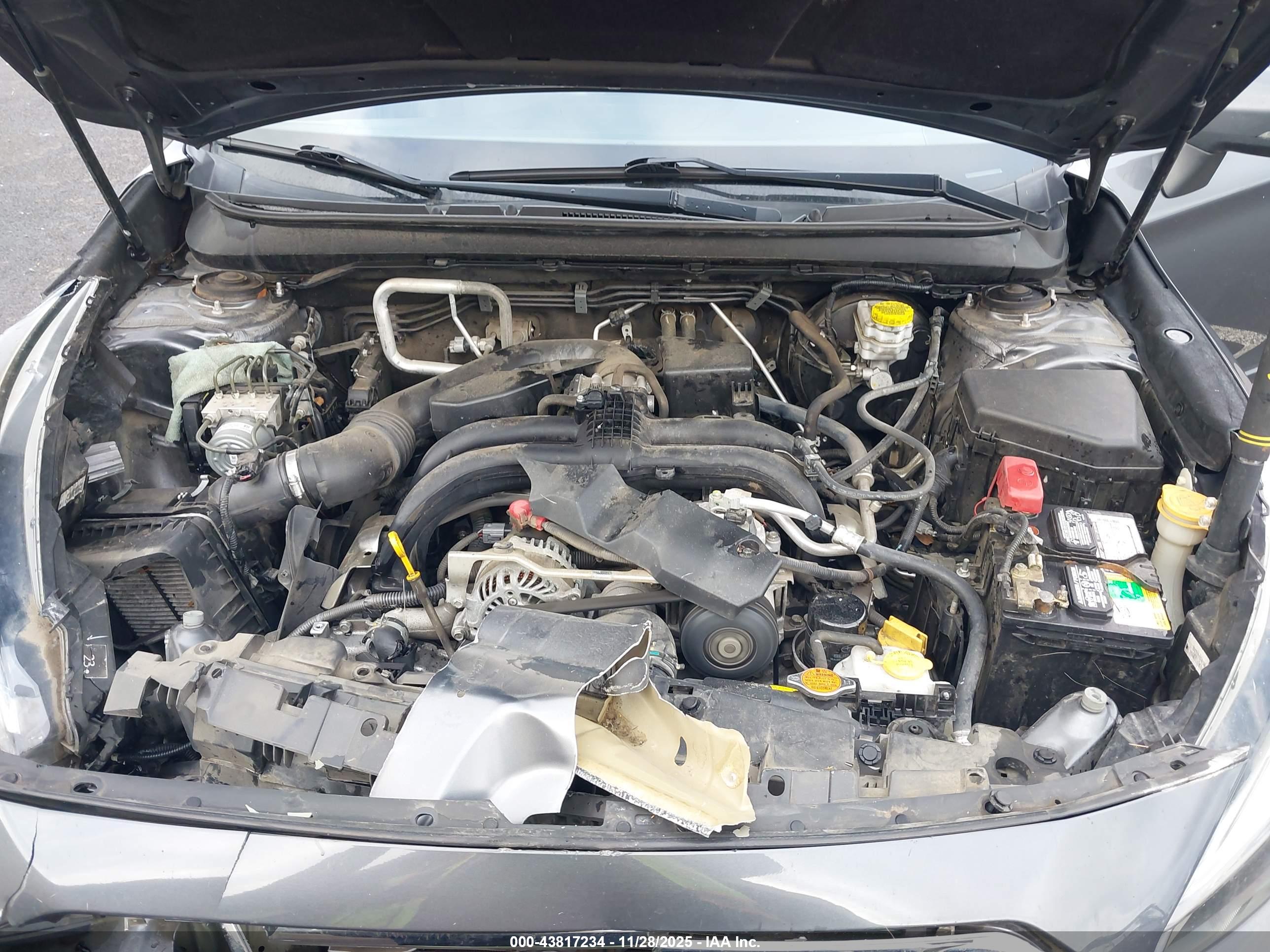 SUBARU OUTBACK image 10