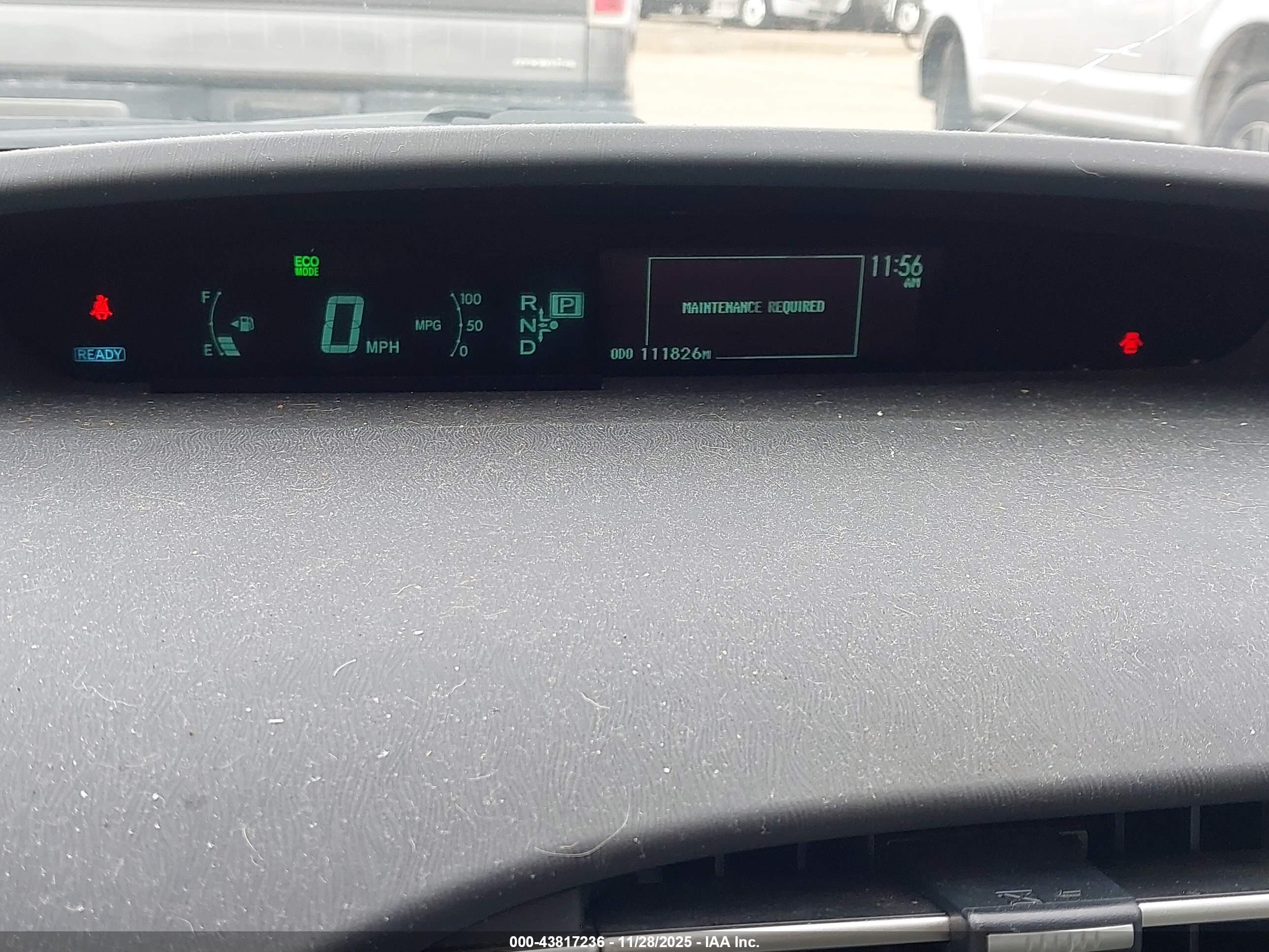 TOYOTA PRIUS image 7