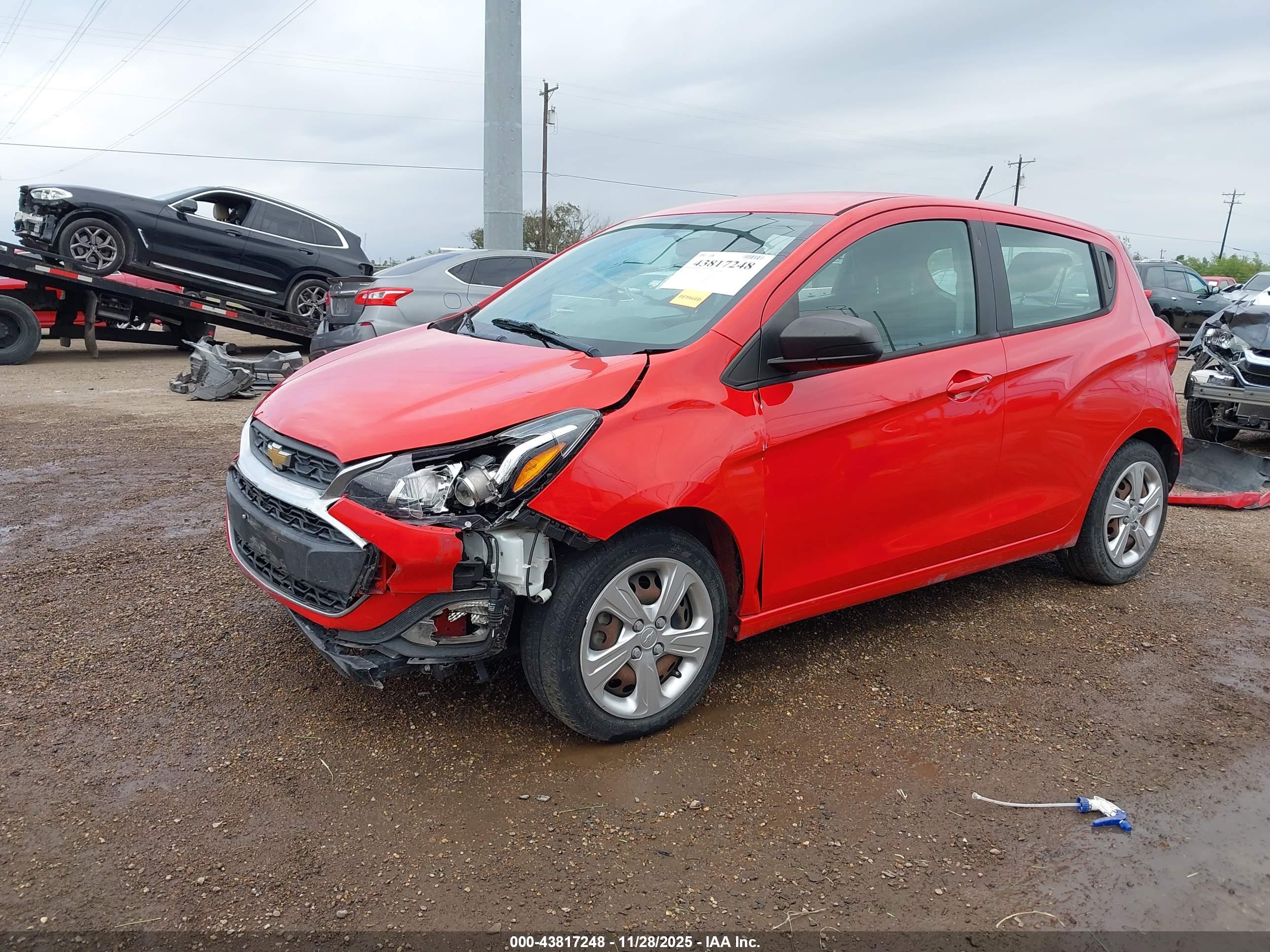 CHEVROLET SPARK image 2