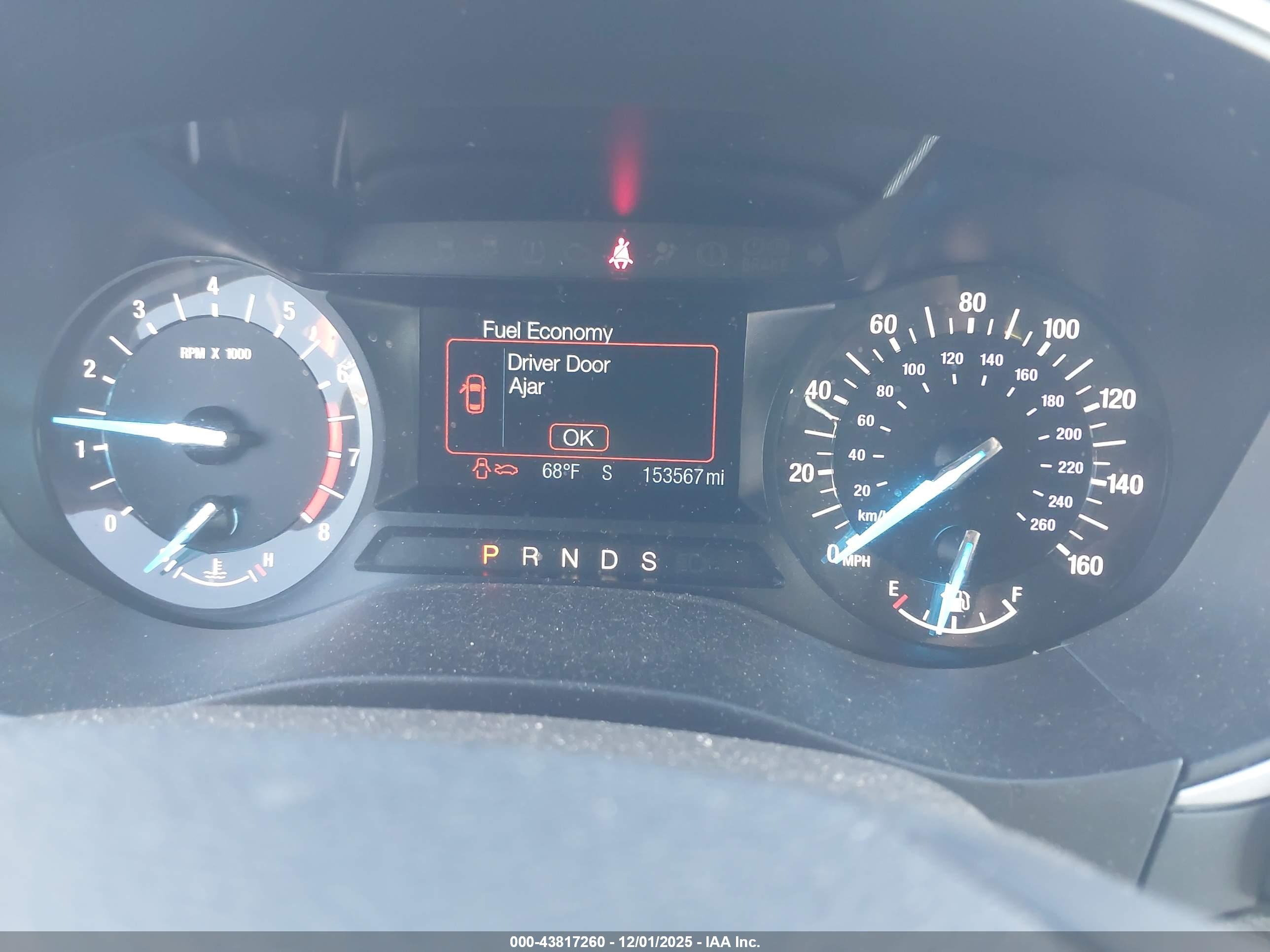 FORD FUSION image 7