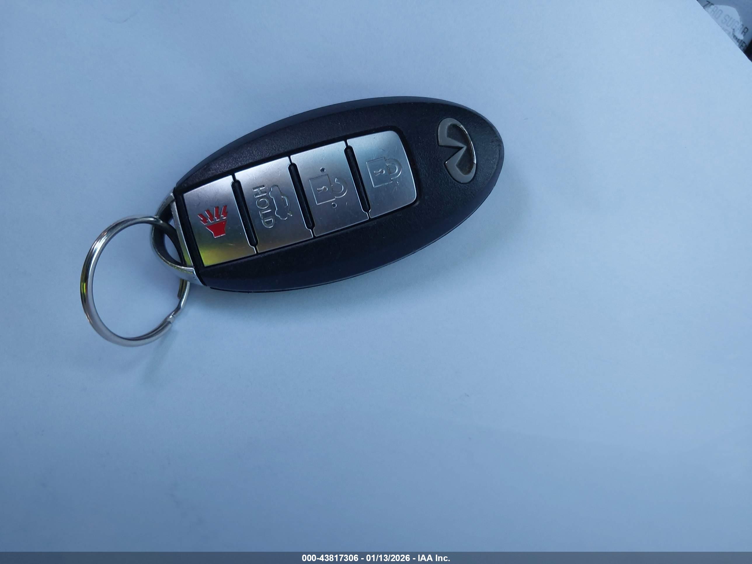 INFINITI Q70 image 11