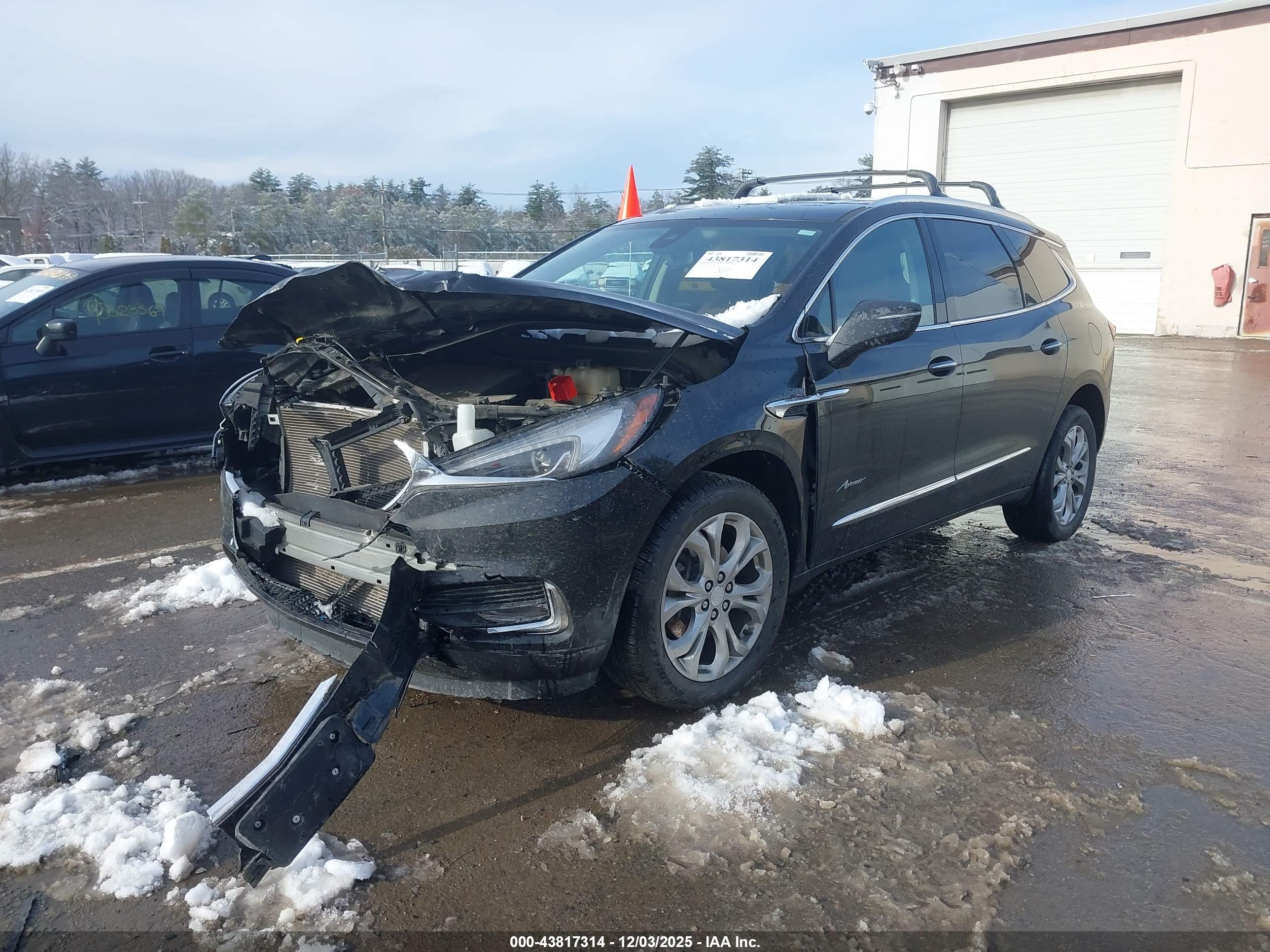 BUICK ENCLAVE image 2