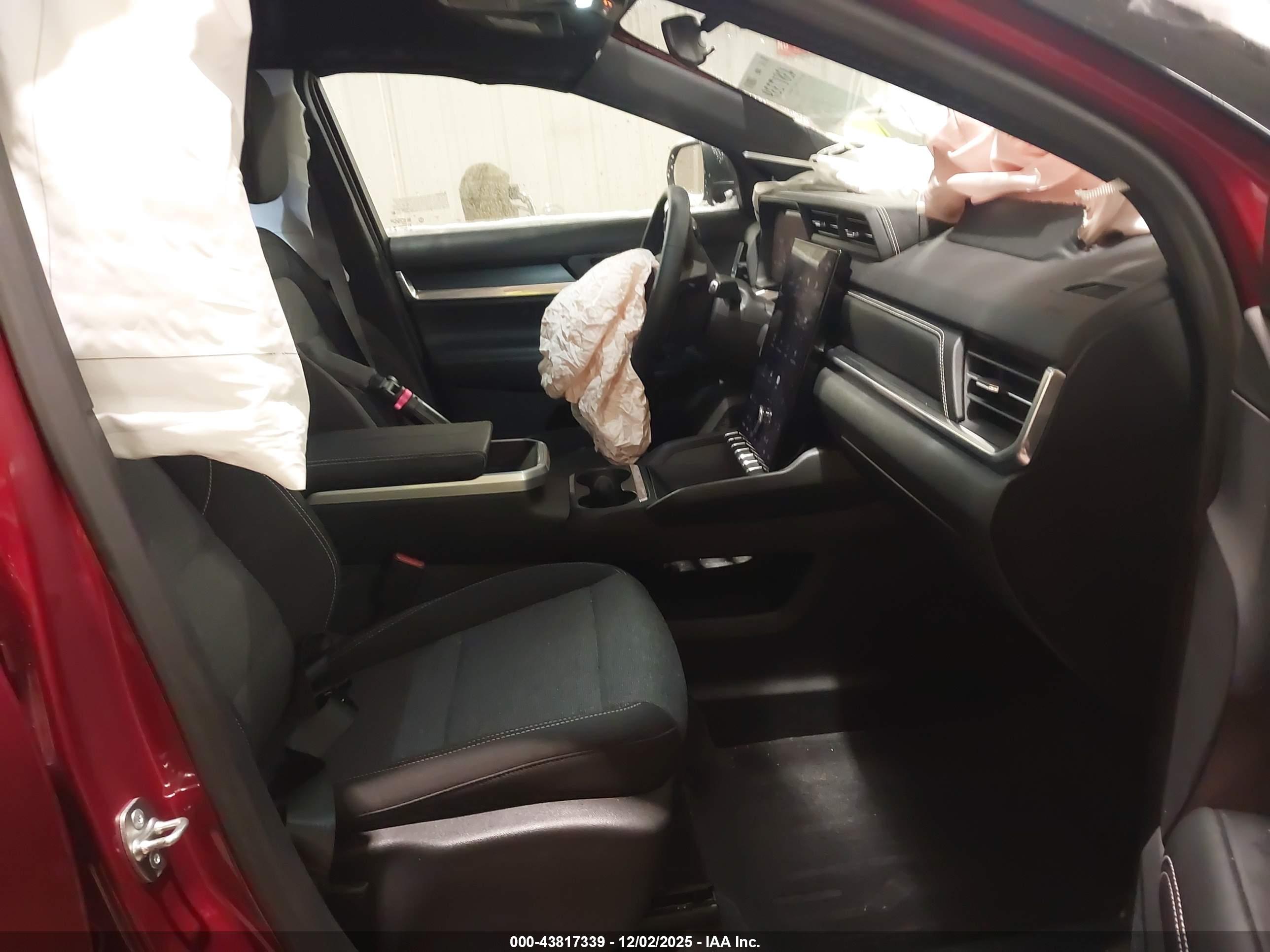 GMC TERRAIN image 5