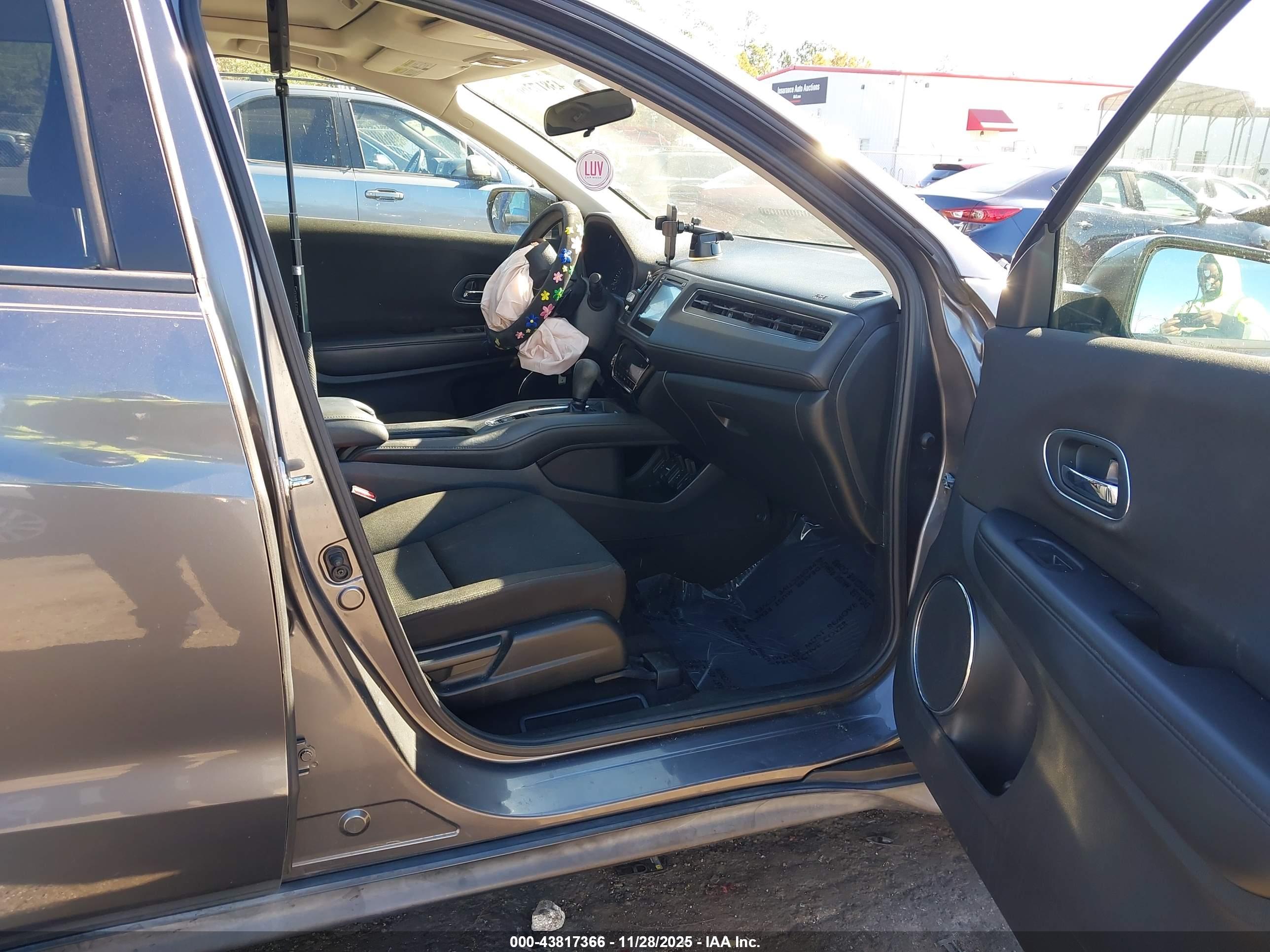 HONDA HR-V image 5
