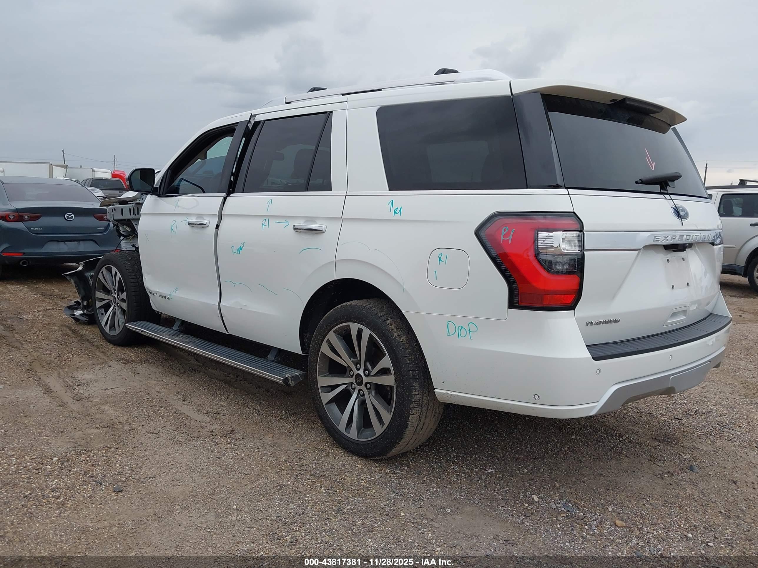 FORD EXPEDITION image 3
