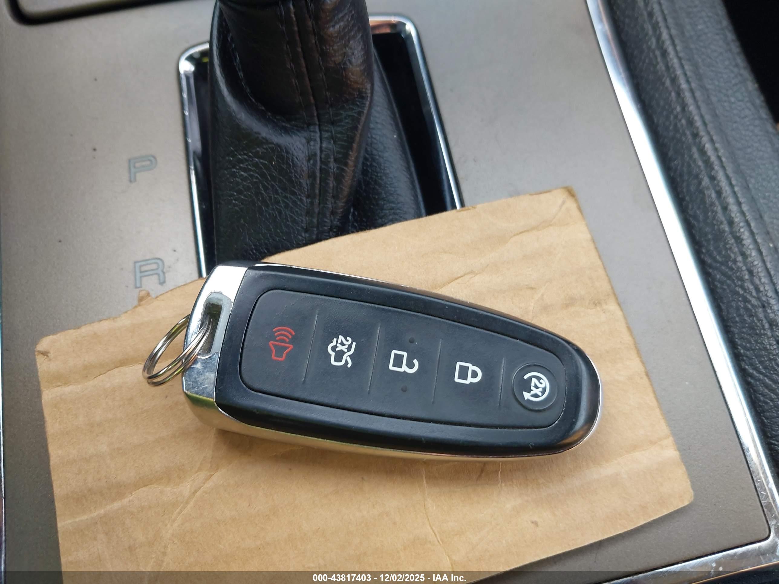 LINCOLN MKX image 11