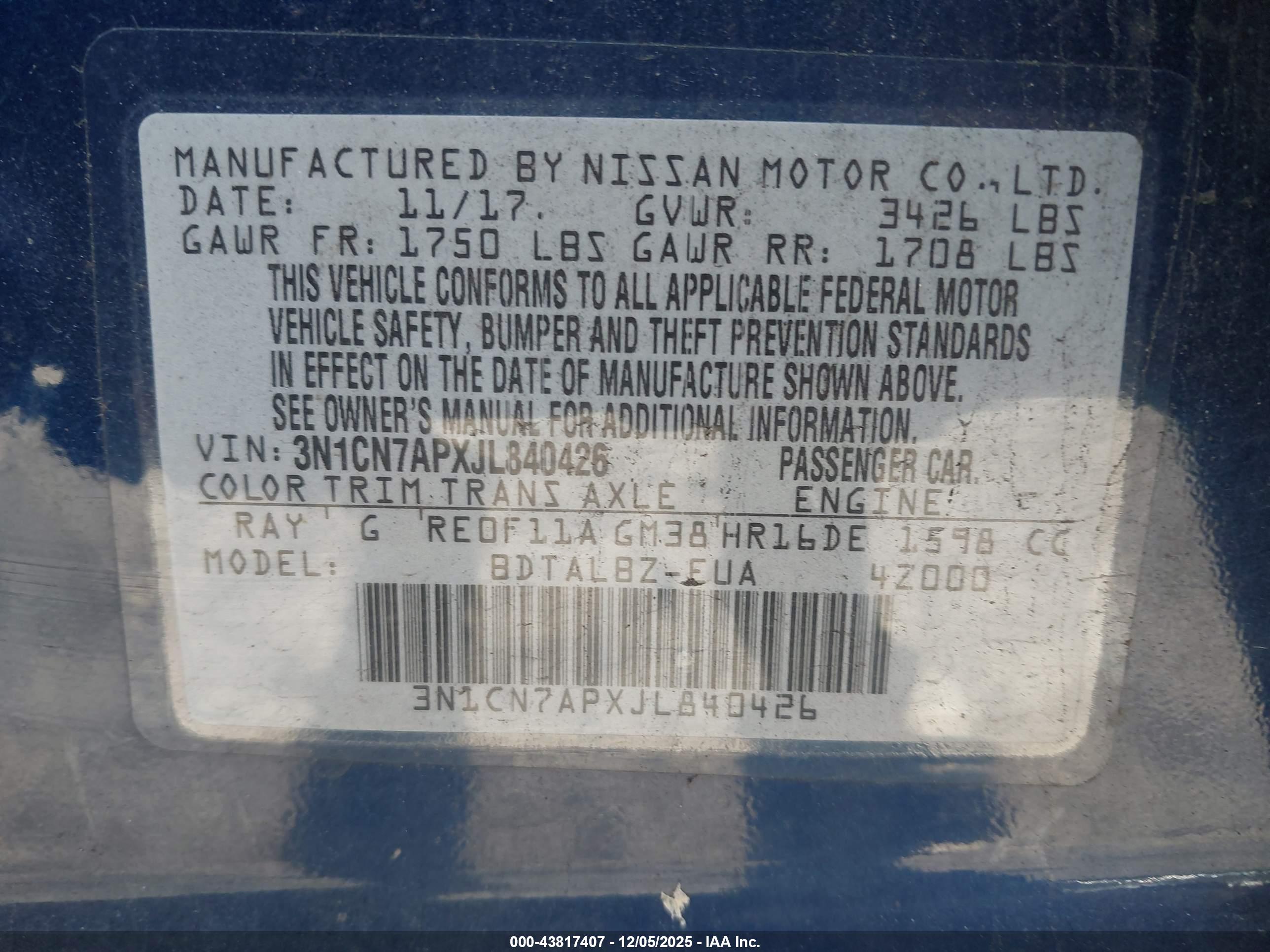 NISSAN VERSA image 9