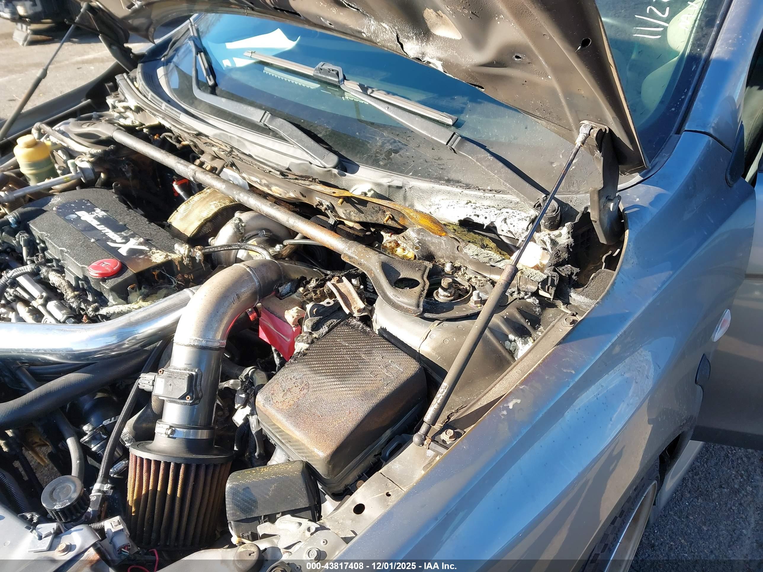MITSUBISHI LANCER image 6