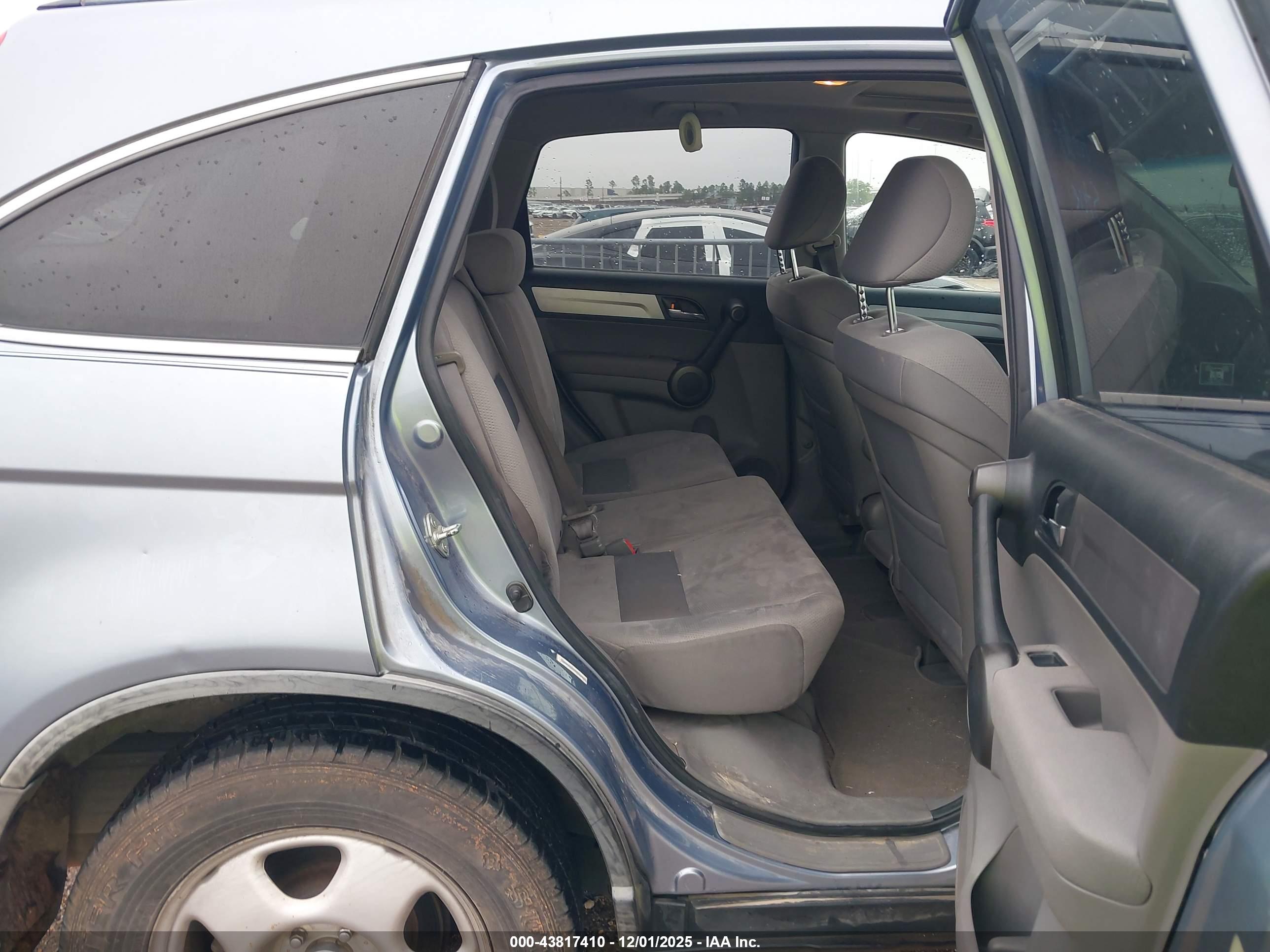 HONDA CR-V image 8