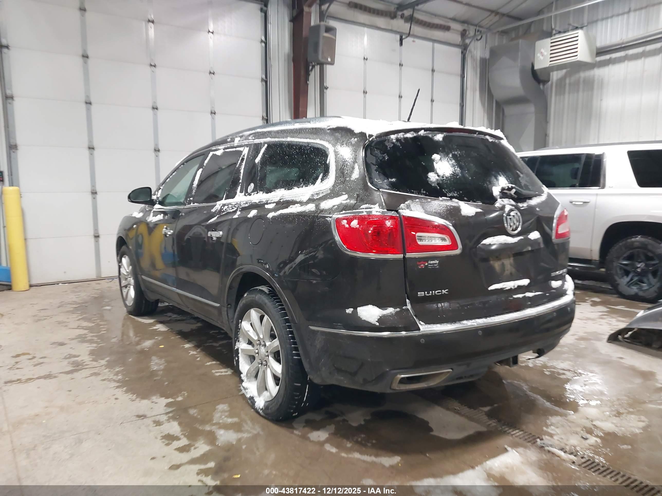 BUICK ENCLAVE image 3