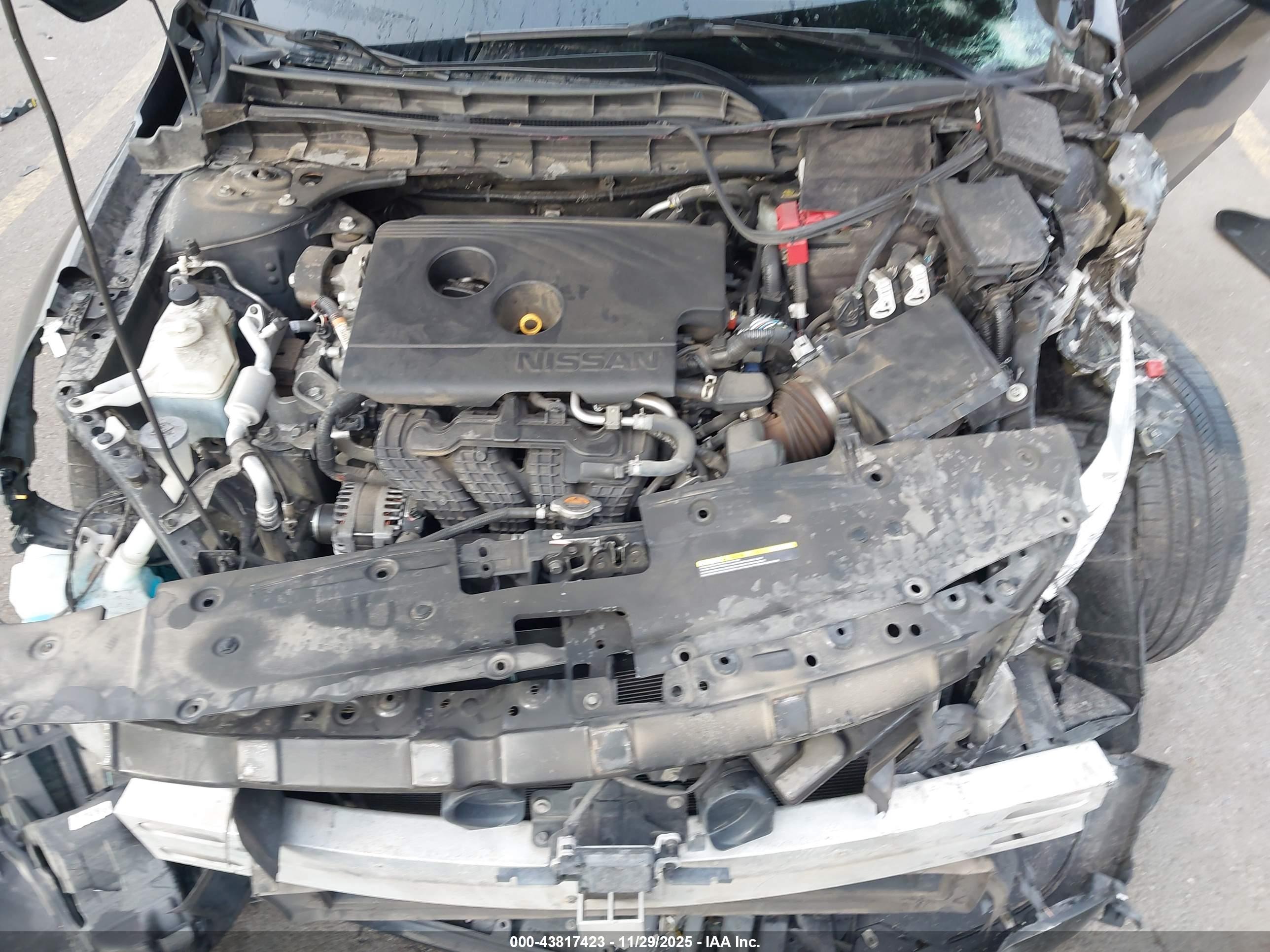 NISSAN ALTIMA image 10
