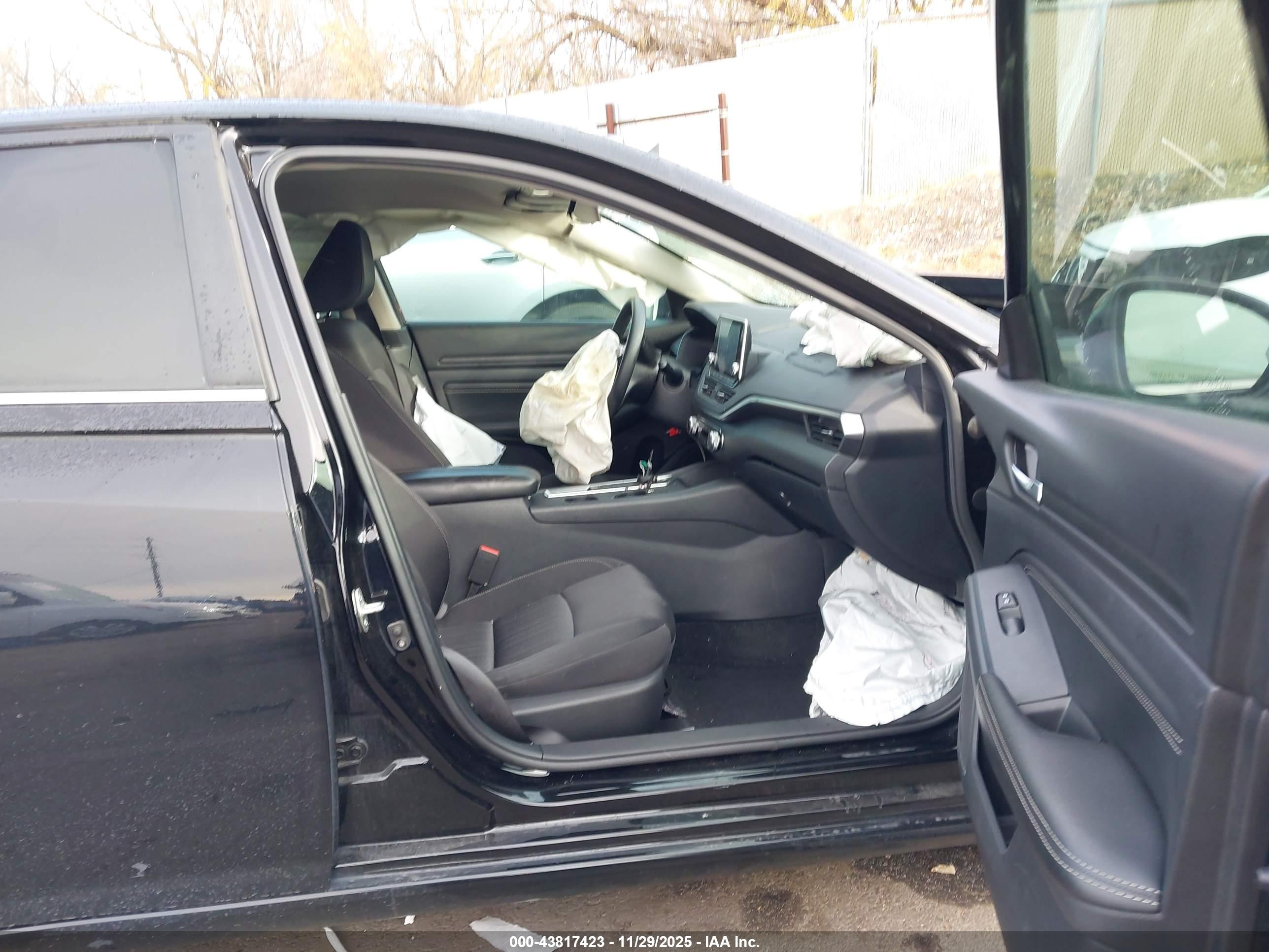 NISSAN ALTIMA image 5