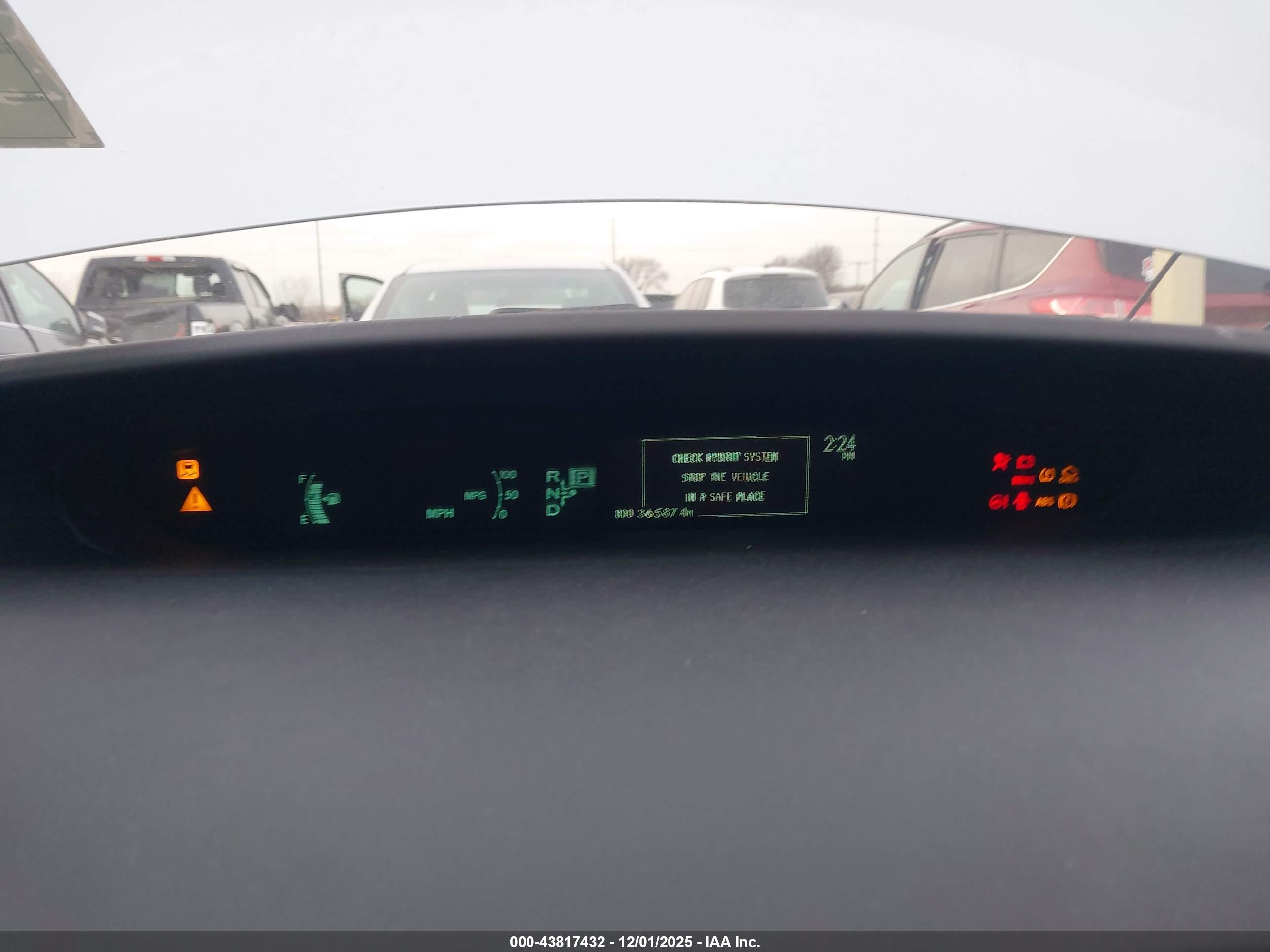 TOYOTA PRIUS image 7