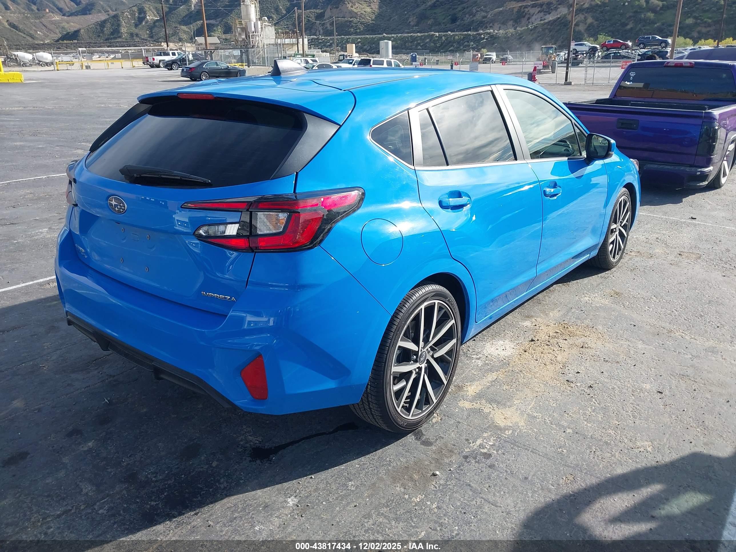 SUBARU IMPREZA image 4