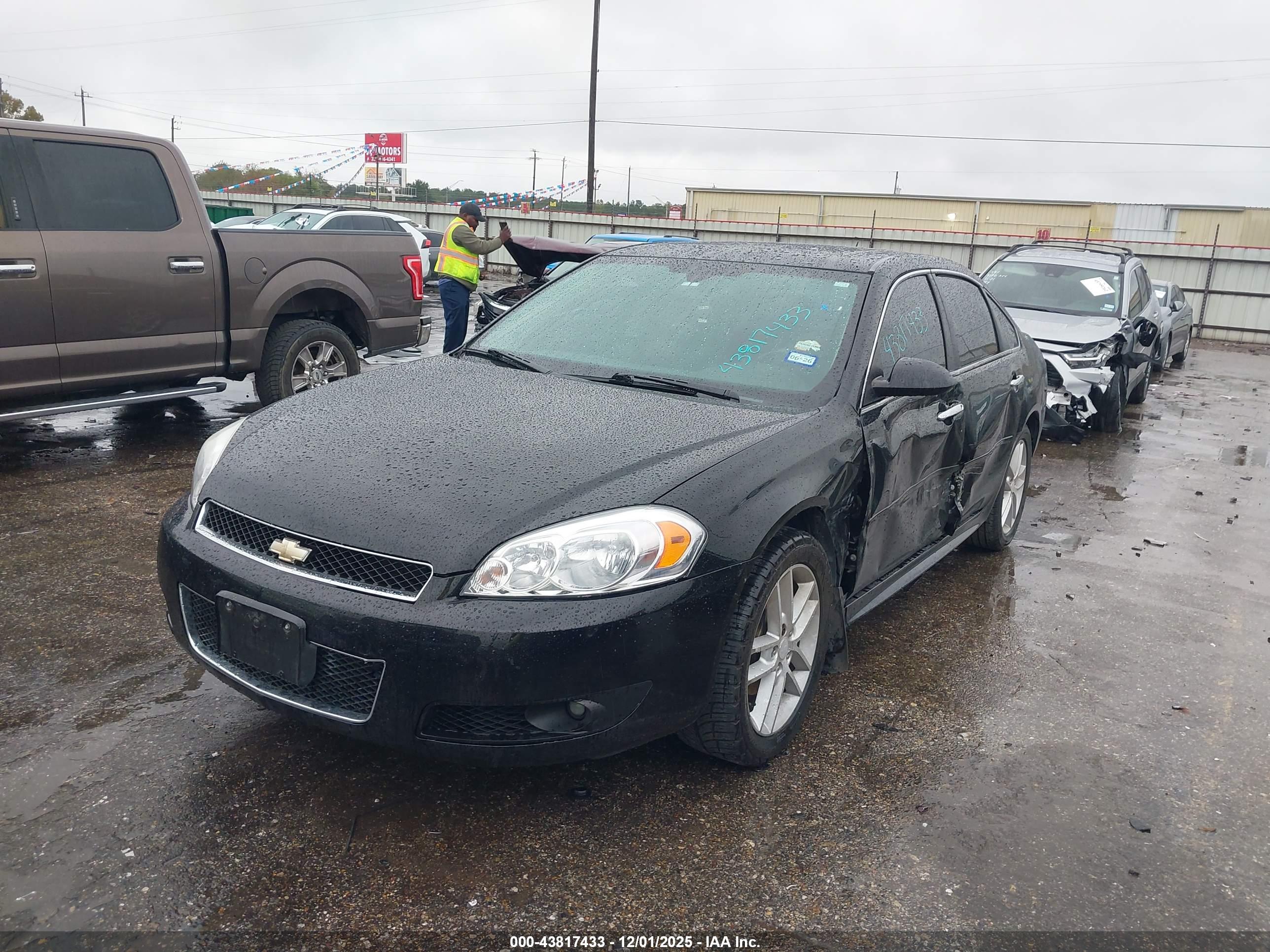 CHEVROLET IMPALA image 6