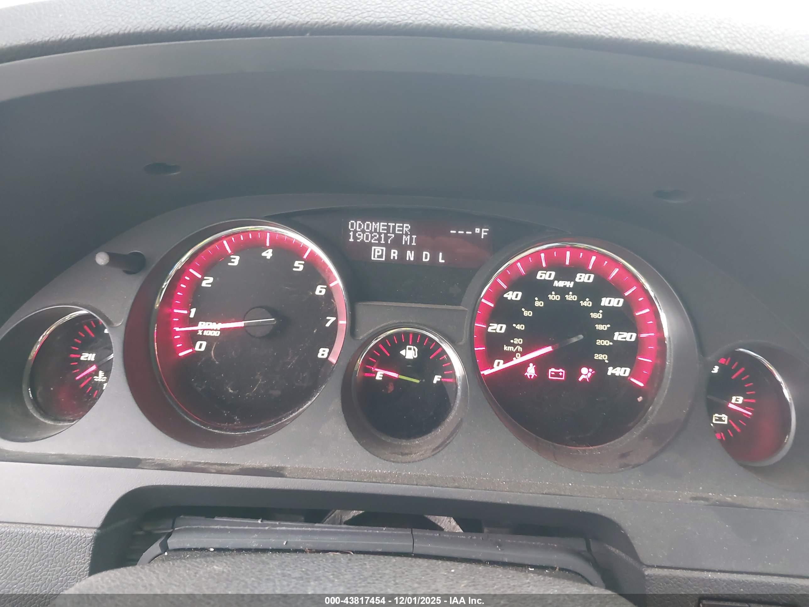 GMC ACADIA image 7