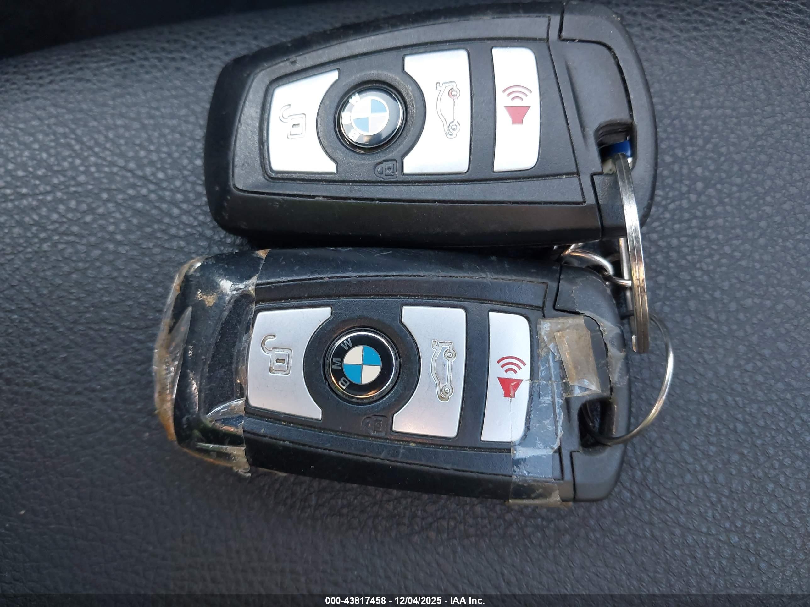 BMW 320I image 11