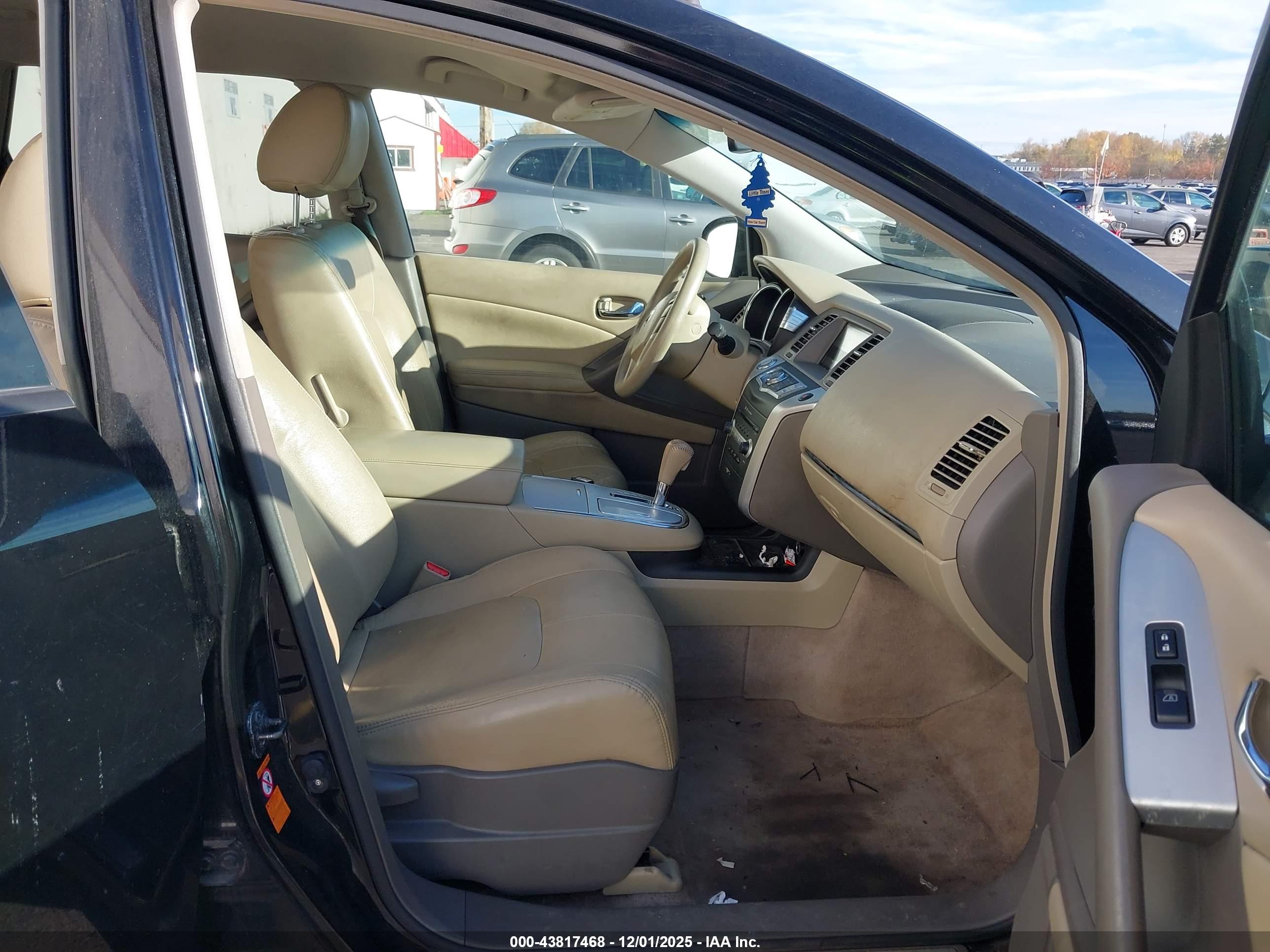 NISSAN MURANO image 5