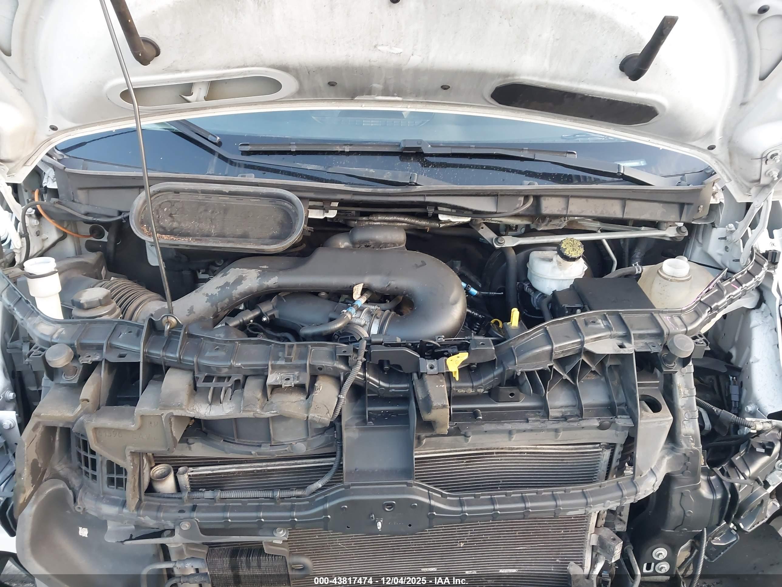 FORD TRANSIT-150 image 10