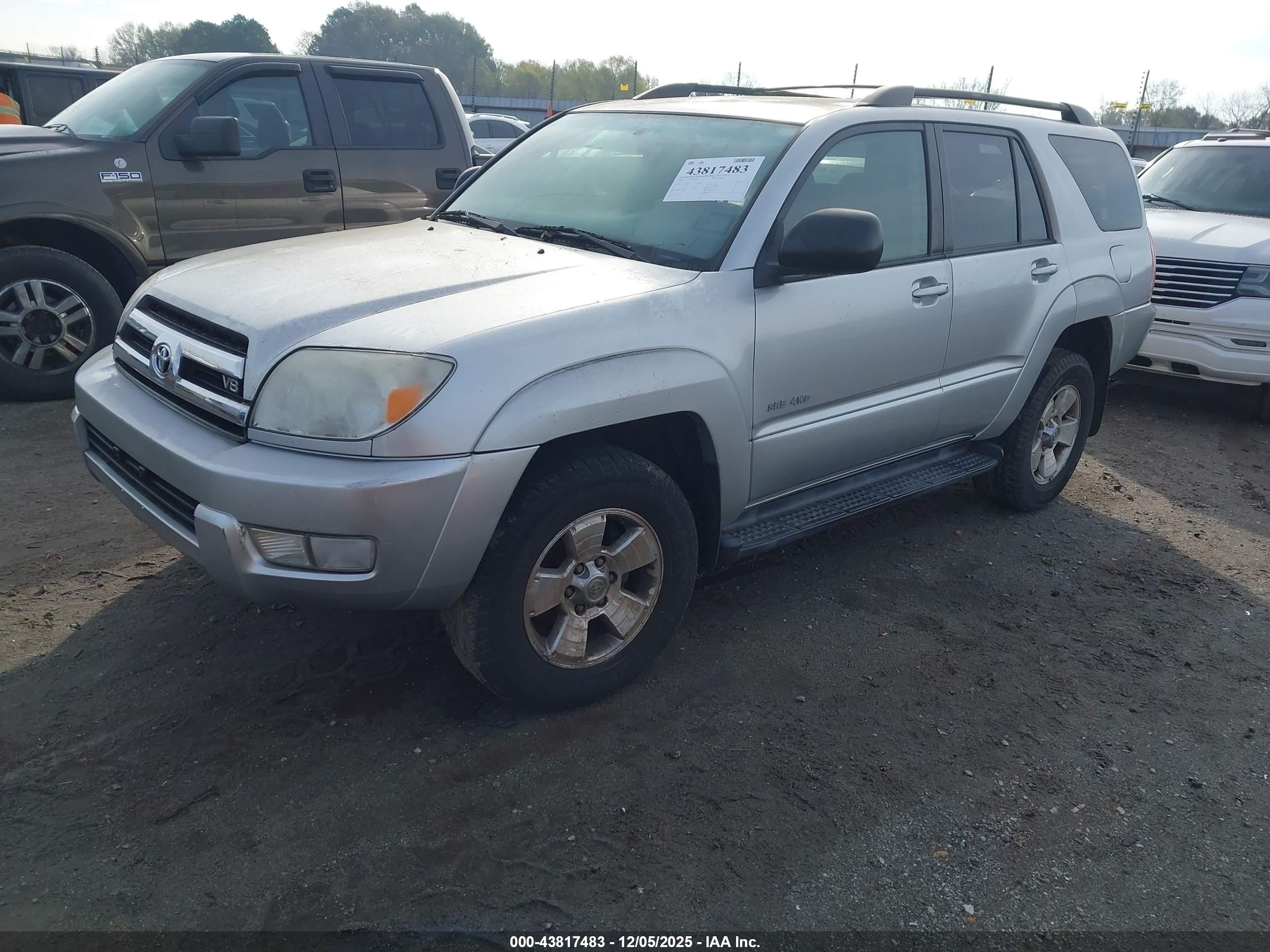 TOYOTA 4RUNNER image 2