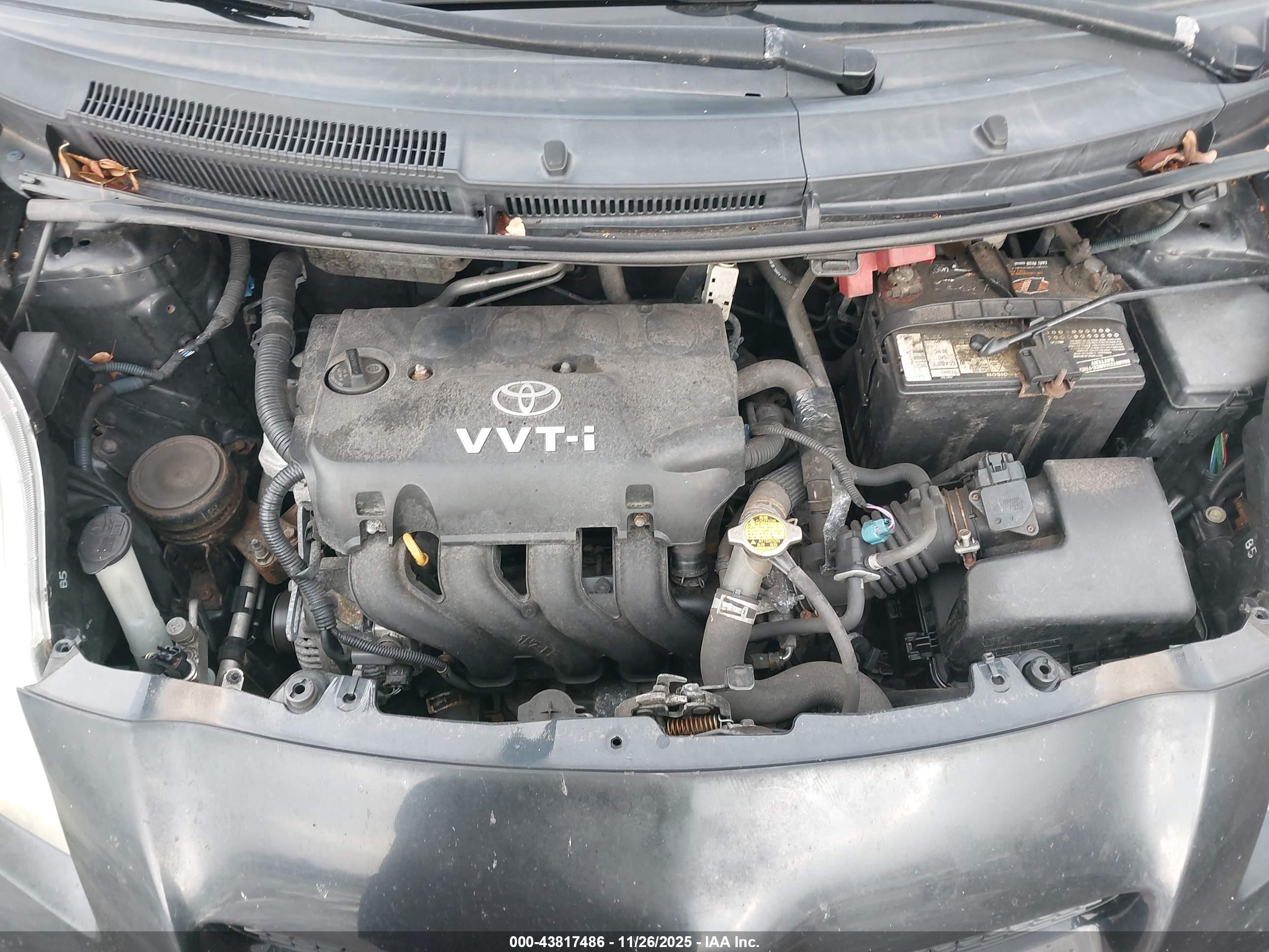 TOYOTA YARIS image 10