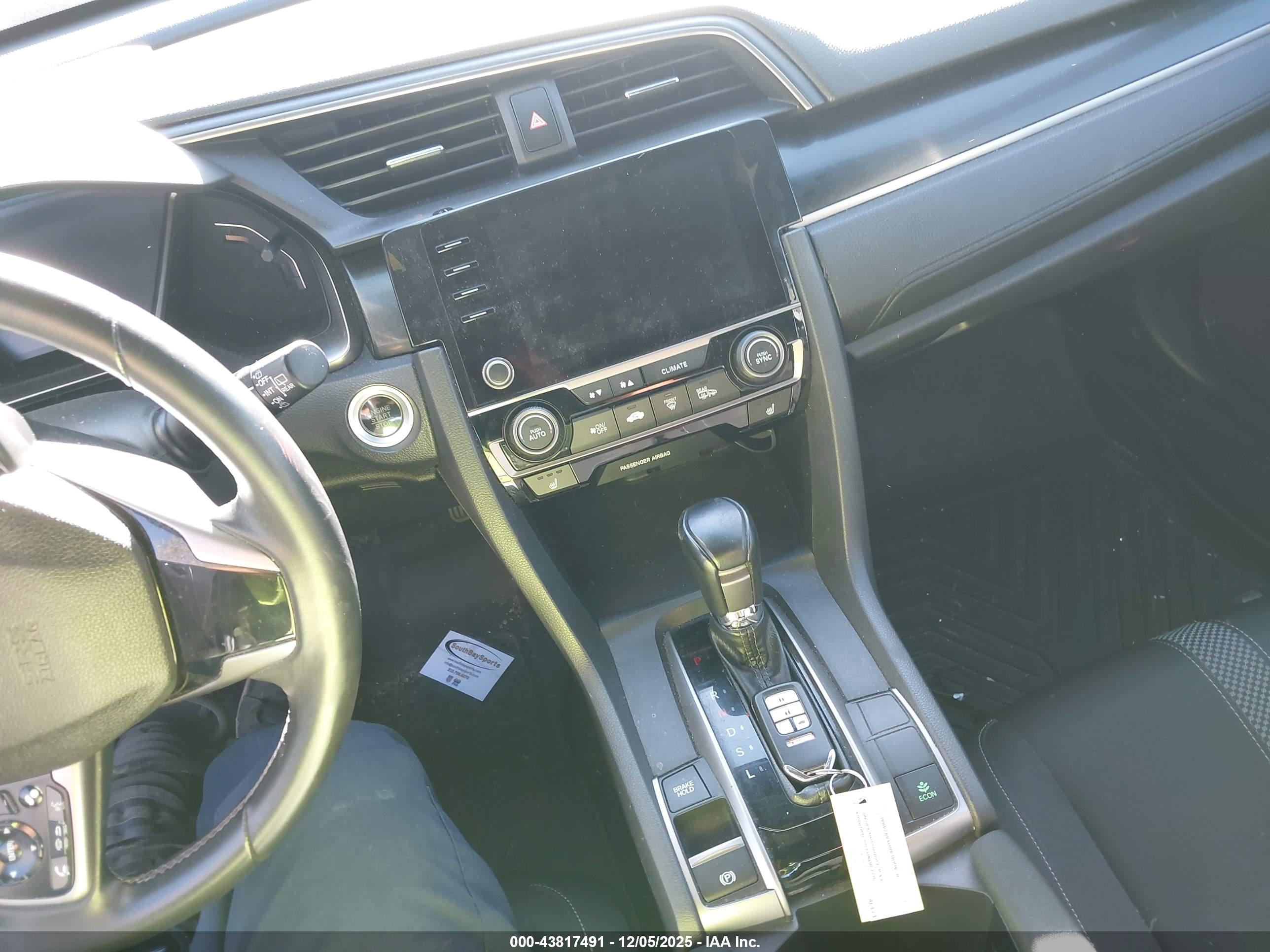 HONDA CIVIC image 11