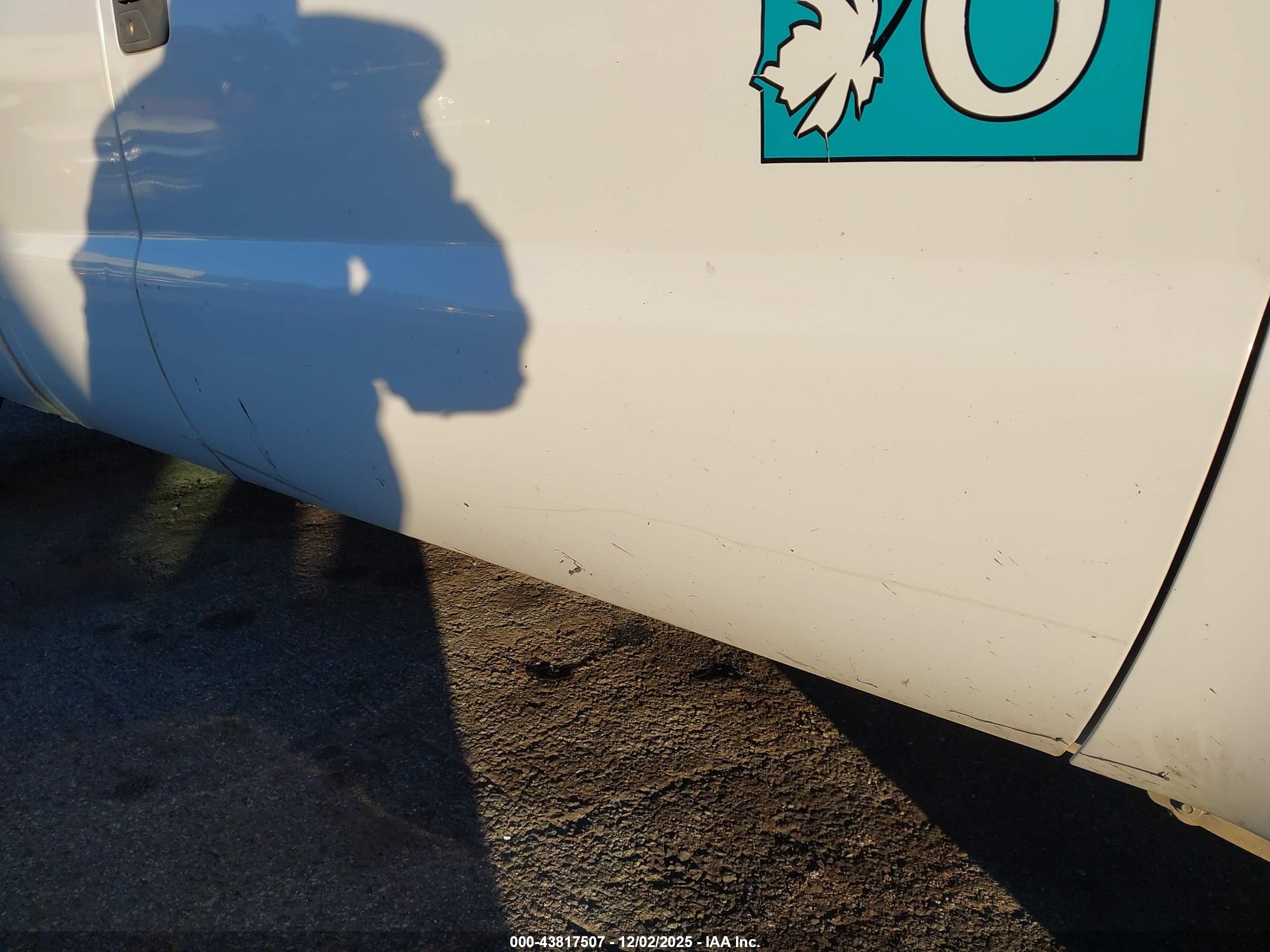 FORD F-250 image 6