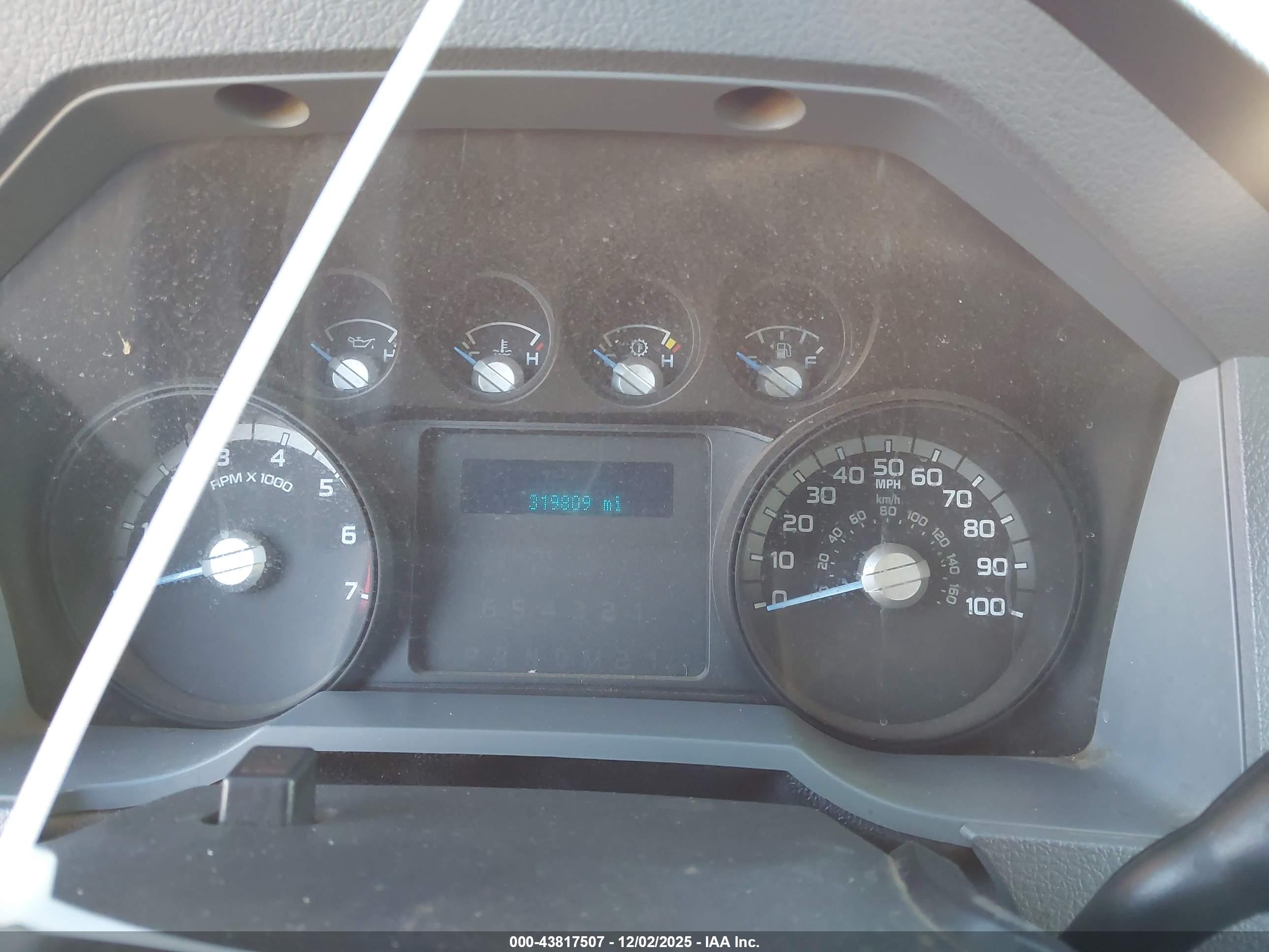 FORD F-250 image 7