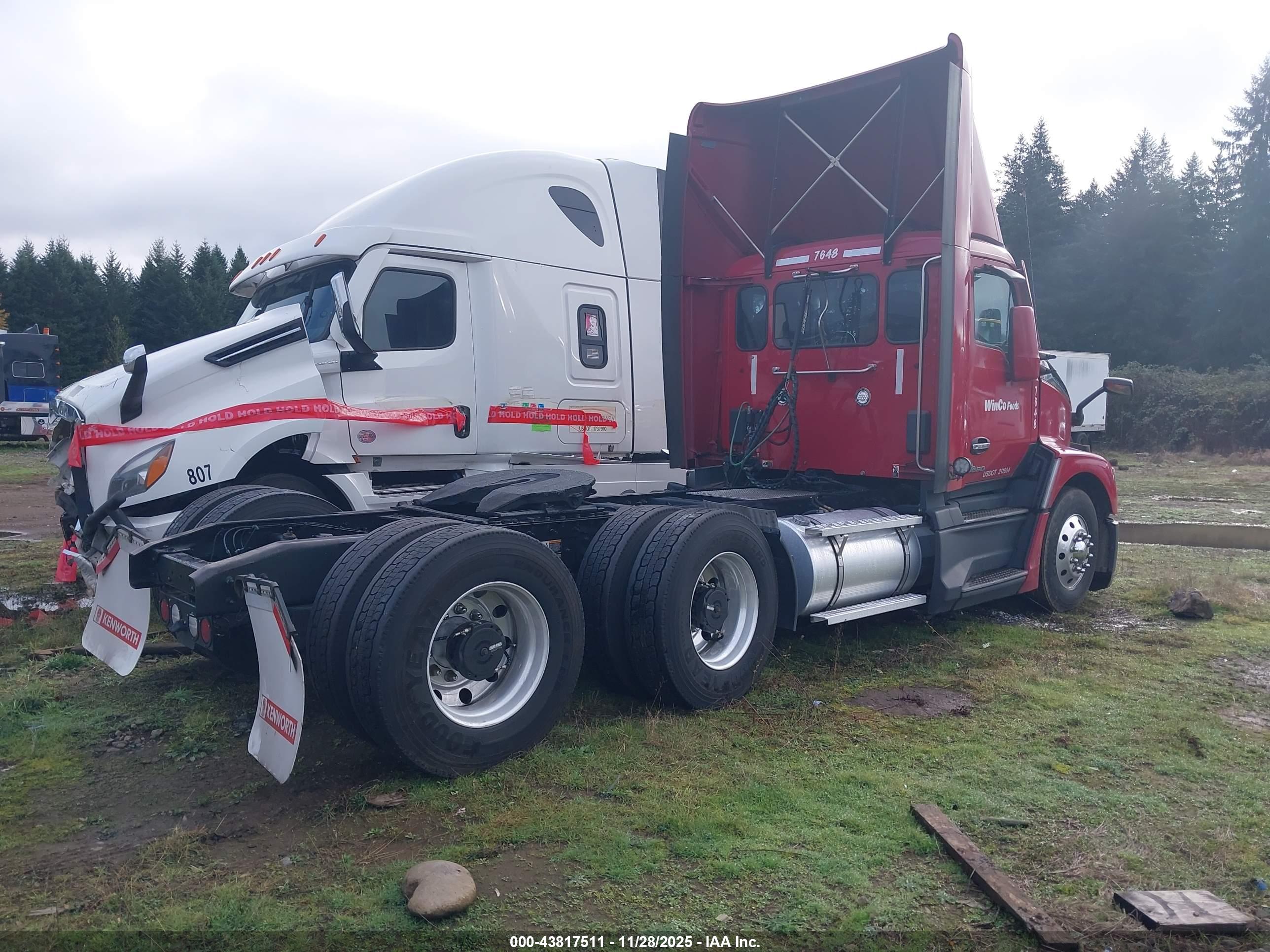 KENWORTH T680 image 4