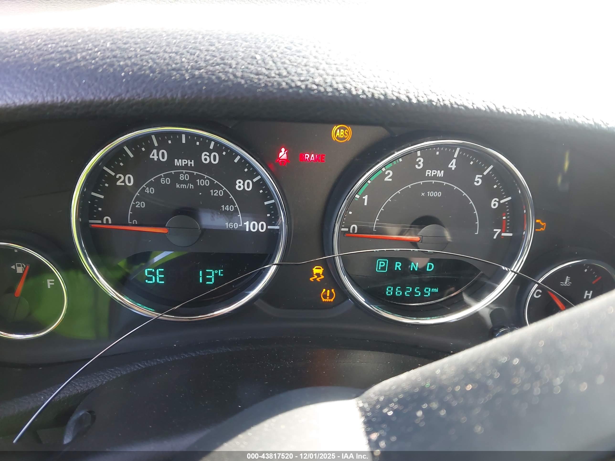 JEEP WRANGLER image 7