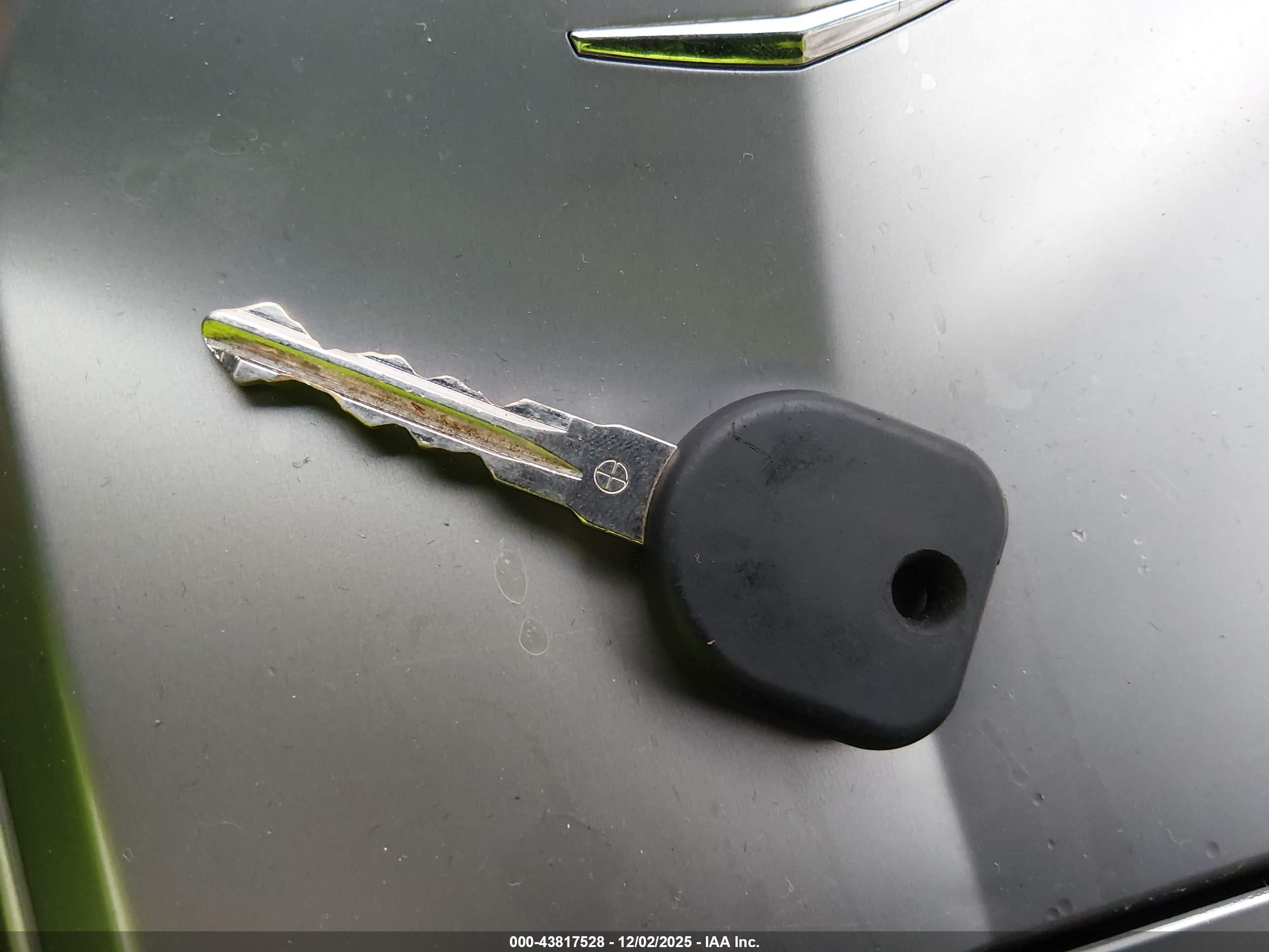 CADILLAC CTS image 11